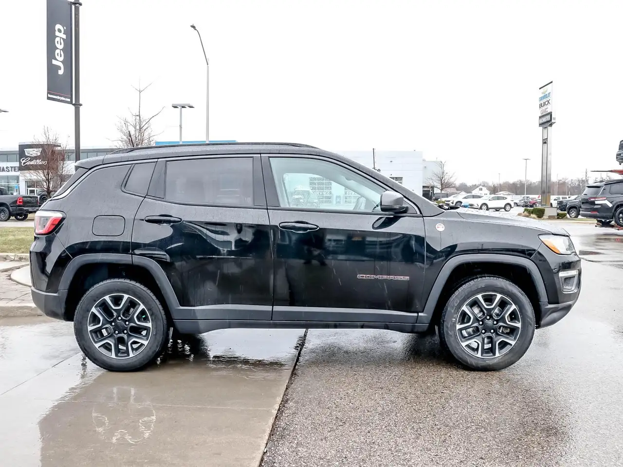 Jeep Compass photo Jeep Compass