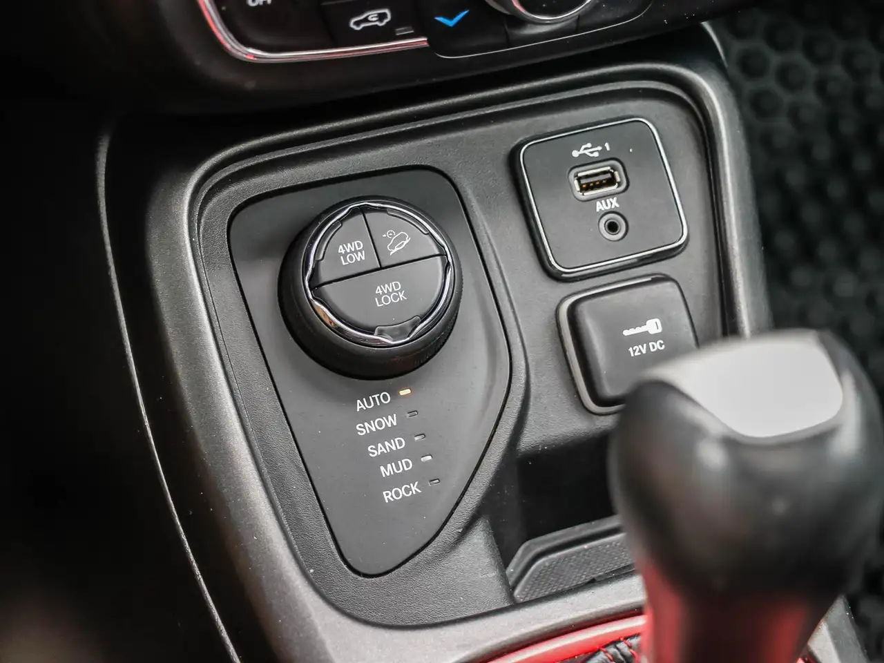 Jeep Compass photo Jeep Compass
