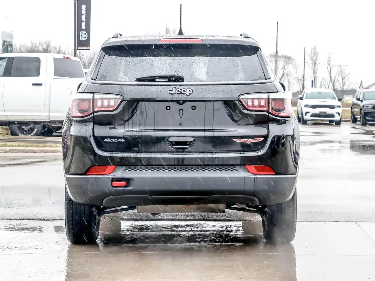 Jeep Compass photo Jeep Compass