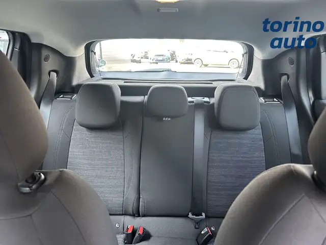 Jeep Avenger view 13