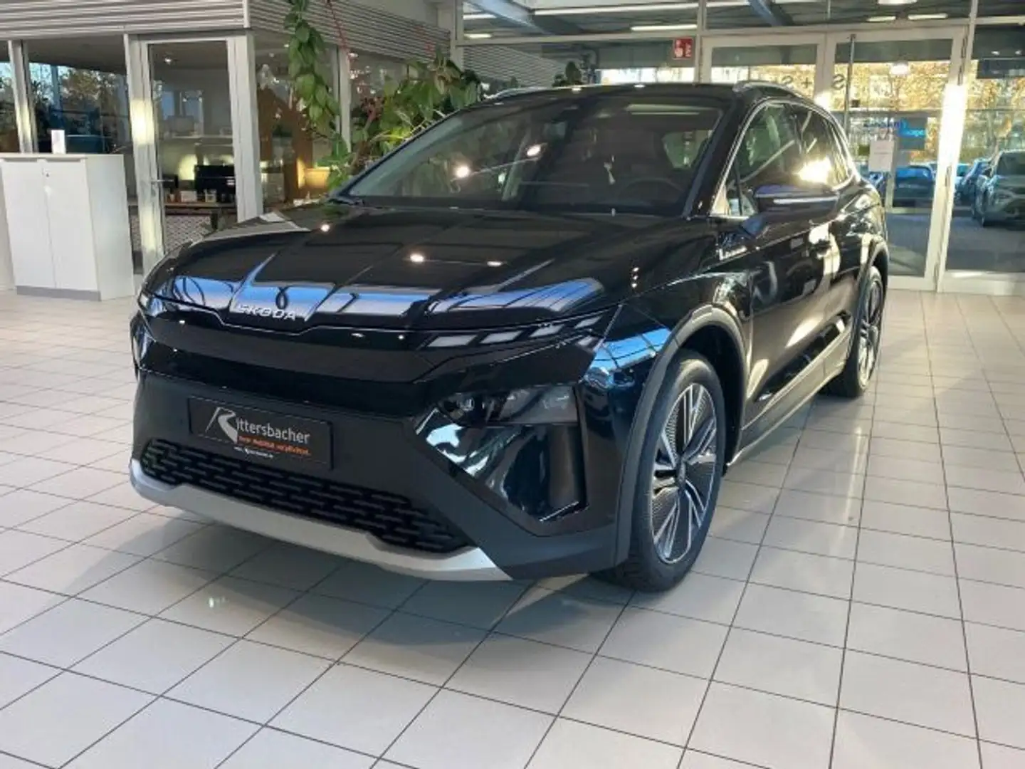 Skoda Elroq 85x 82 kWh Batterie Elektromotor 210 kW 1- Schwarz - 2