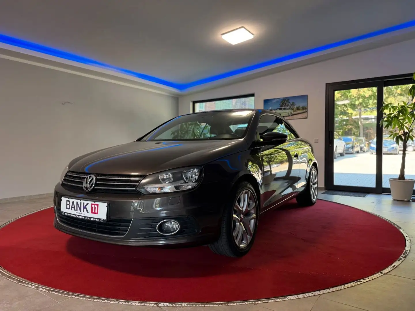 Volkswagen Eos Basis BMT  SHZ/Wenig Km/Scheckheft Schwarz - 1