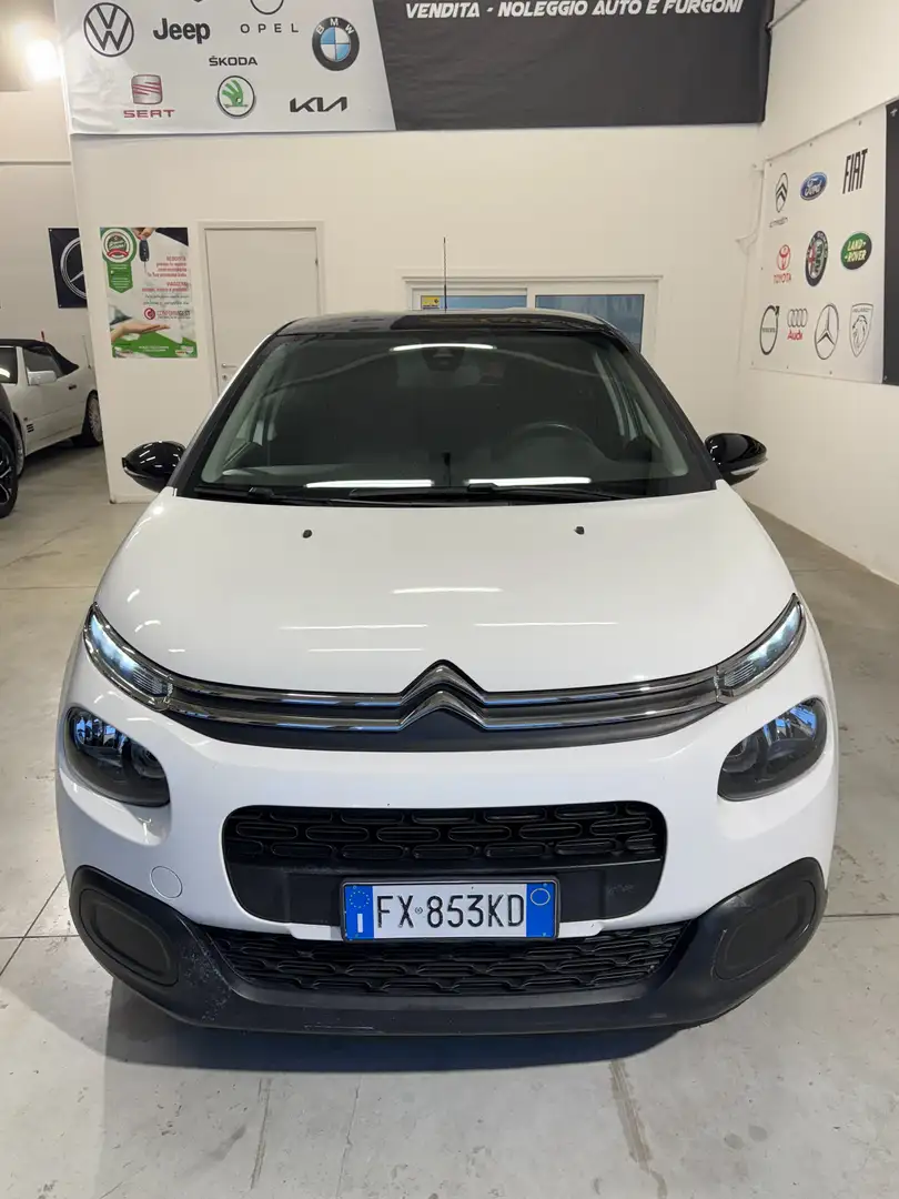 Citroen C3 C3 1.5 bluehdi Shine s Blanc - 2