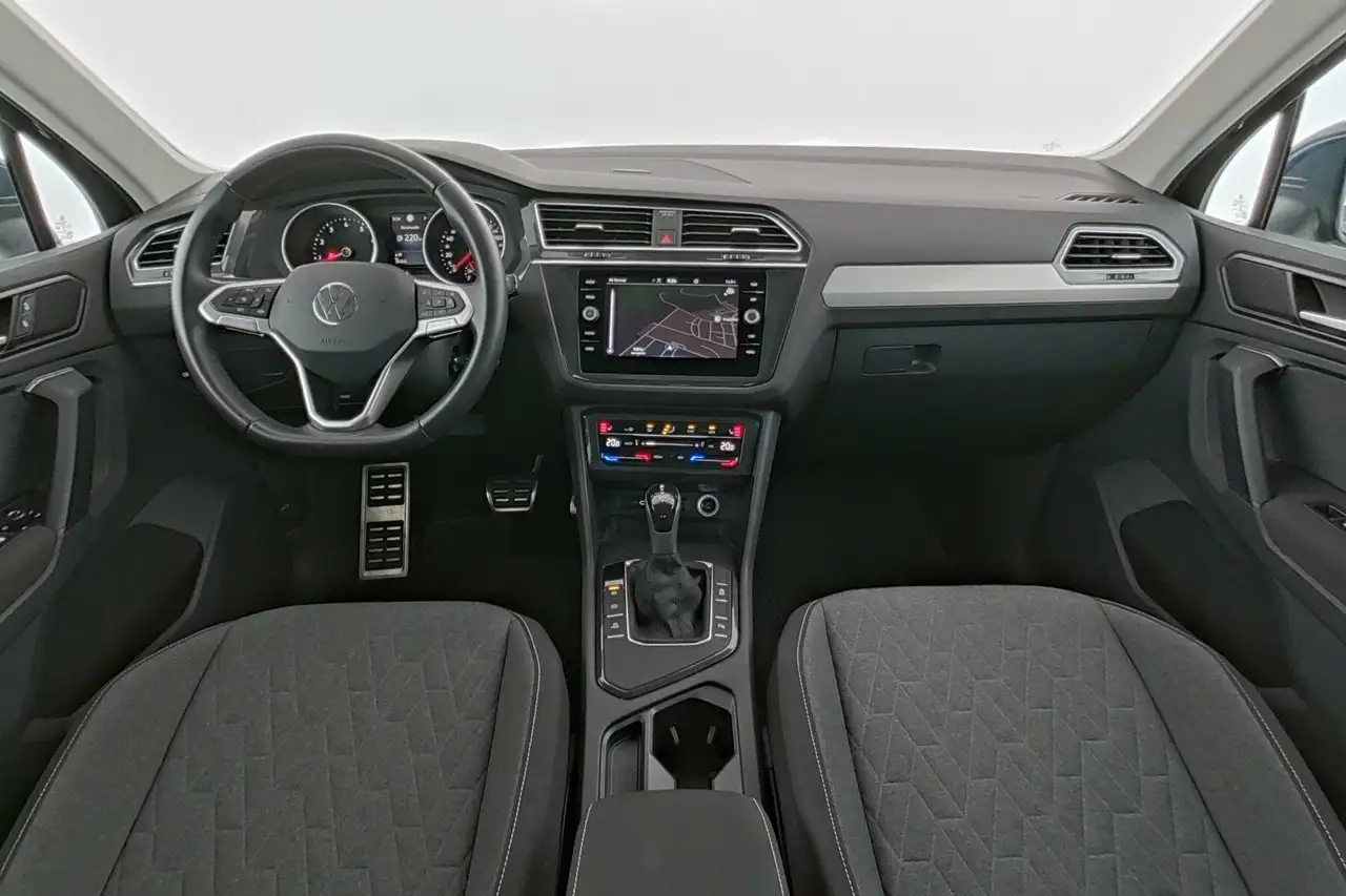 Volkswagen Tiguan 1.5 TSI Move|NAV|ACC|LED|SHZG|PDC+RFK|AHK 9