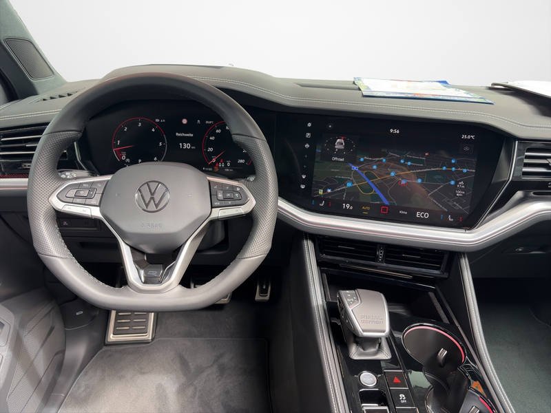 Volkswagen Touareg 3.0 V6 TDI 4M R-Line Final Edition — photo 8