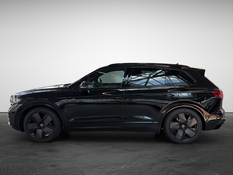Volkswagen Touareg 3.0 V6 TDI 4M R-Line Final Edition — photo 3