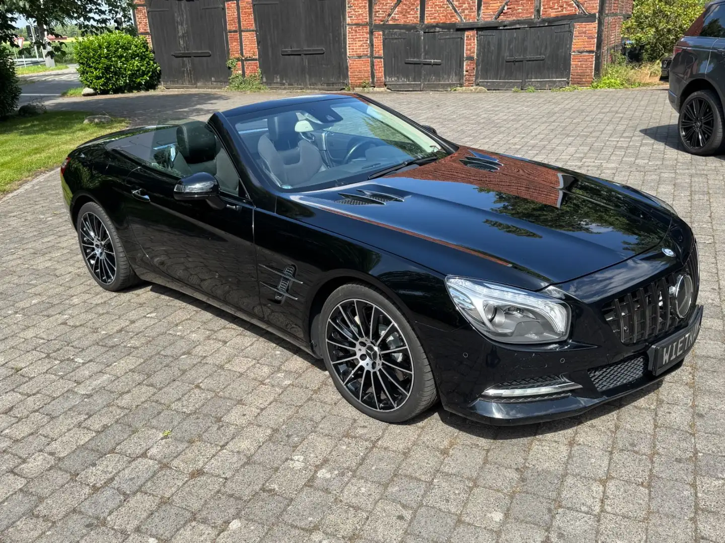Mercedes-Benz SL 350 B&O Sound/AMG/Pano Schwarz - 1