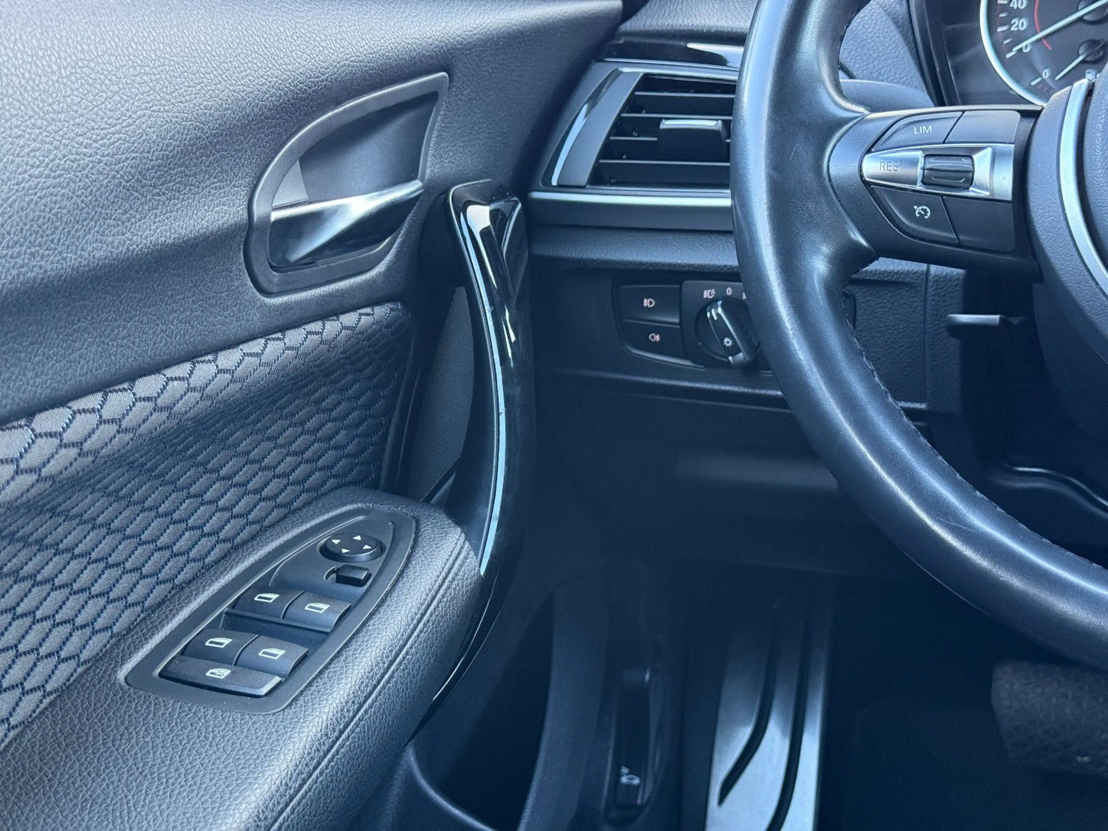 BMW 118 i 5-TÜRER M-SPORT 2.HAND UNFALLFREI LED AUTOM — photo 10