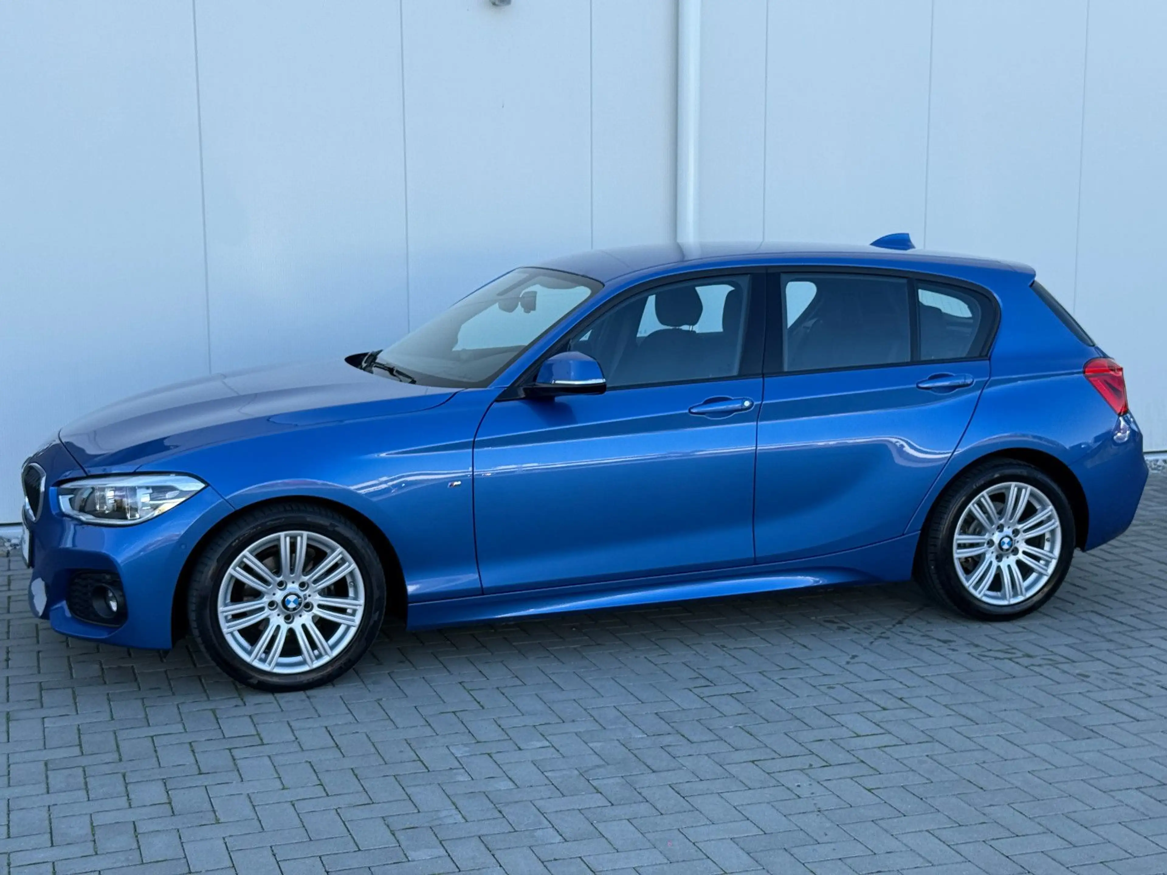 BMW 118 i 5-TÜRER M-SPORT 2.HAND UNFALLFREI LED AUTOM — photo 7