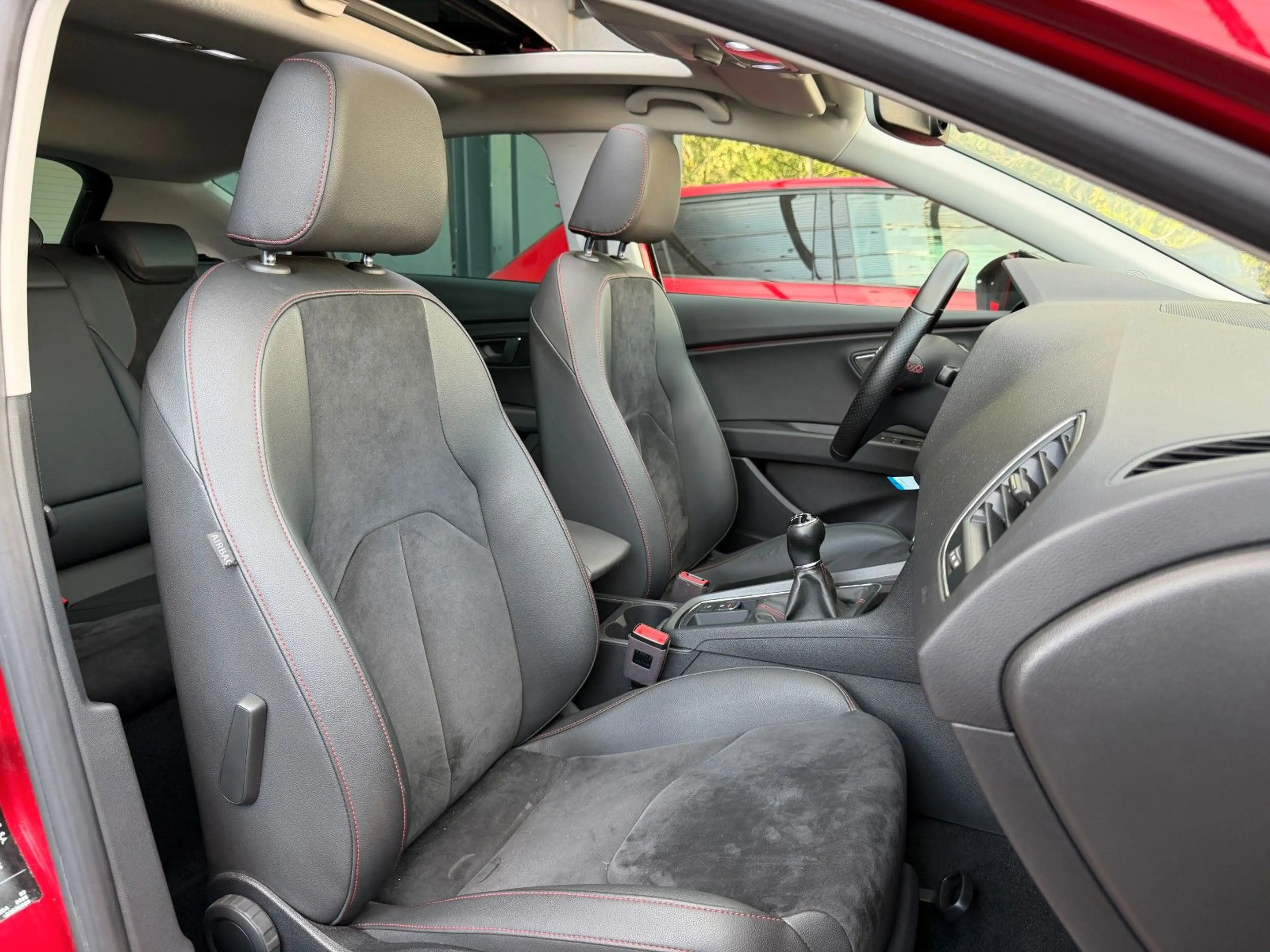 SEAT Leon FR*PANORAMA*ACC*LAUFENDER MOTORSCHADEN* — photo 7