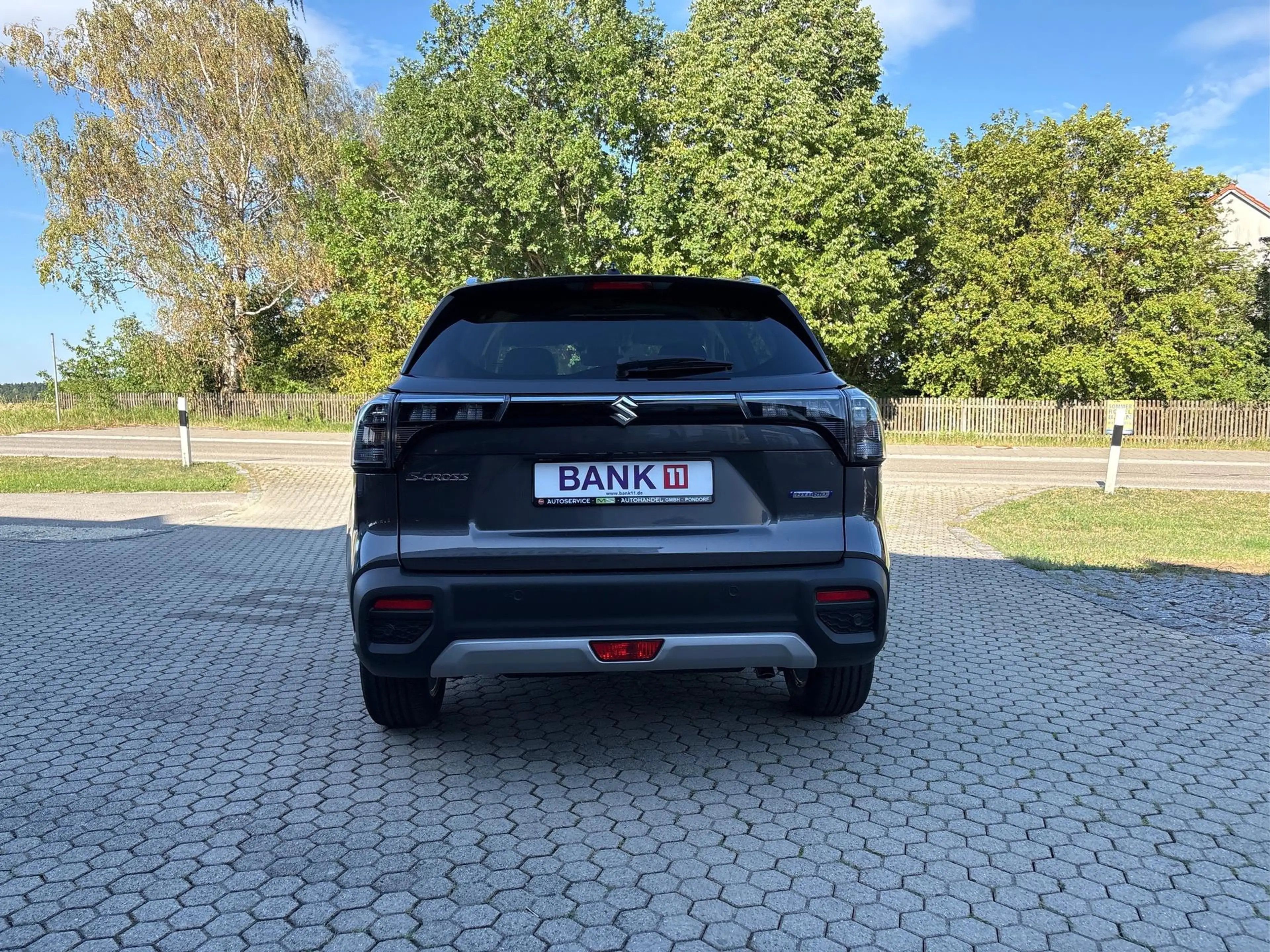Suzuki S-Cross 1.4 Boosterjet HYBRID Comfort+ 4x4 ALLGRIP AUTO... — photo 4