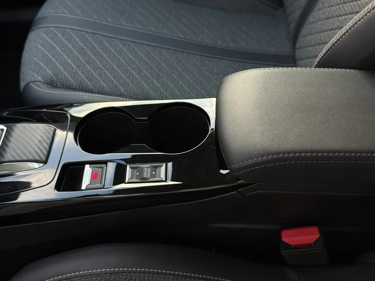 Peugeot 208 1.2 Hybrid 110PK e-DCS6 Allure Dodehoekdetectie, миниатюра 19