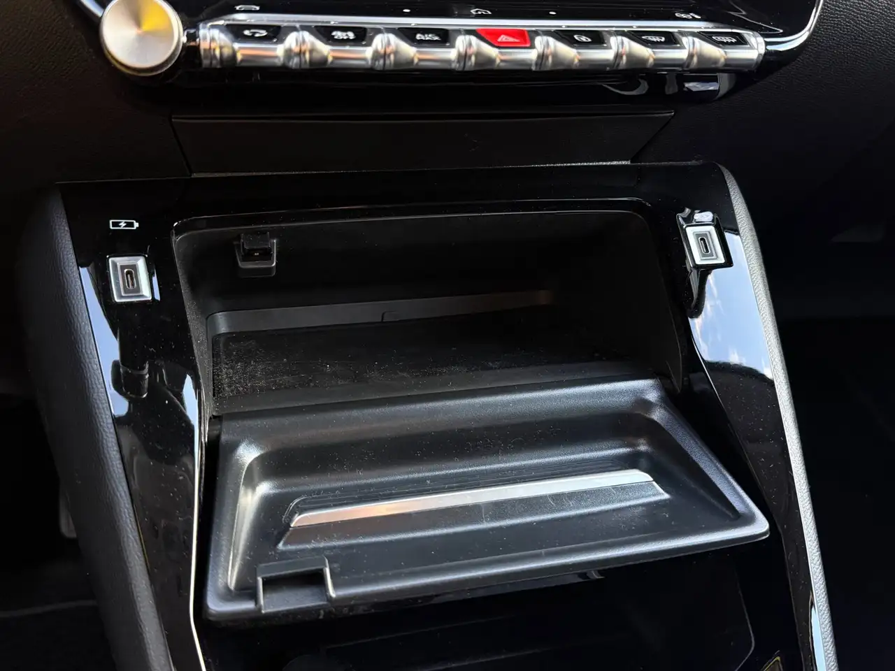 Peugeot 208 1.2 Hybrid 110PK e-DCS6 Allure Dodehoekdetectie, миниатюра 17