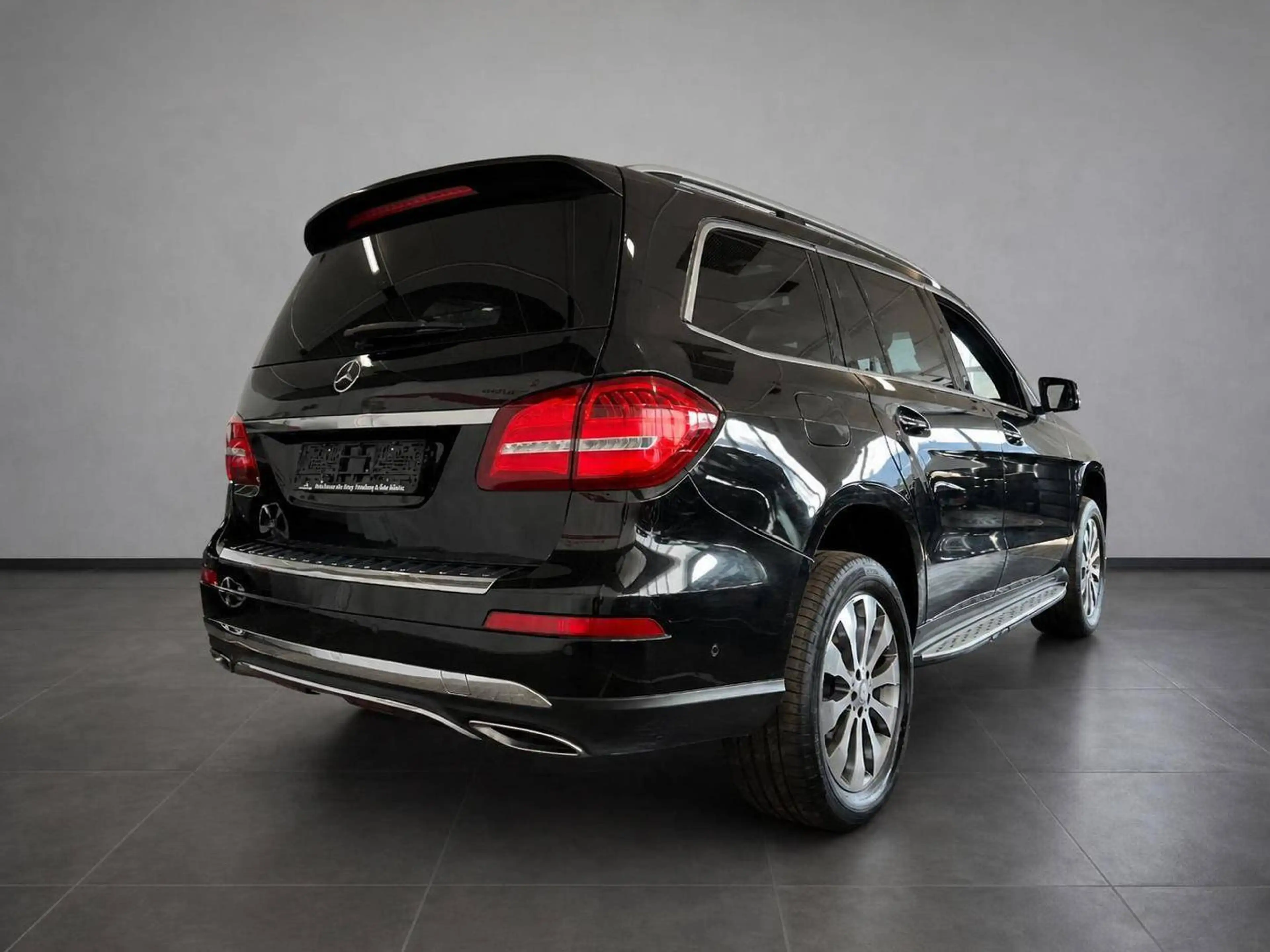 Mercedes-Benz GLS 350 d 4Matic//H&K//Memory//Pano//AHK — photo 7