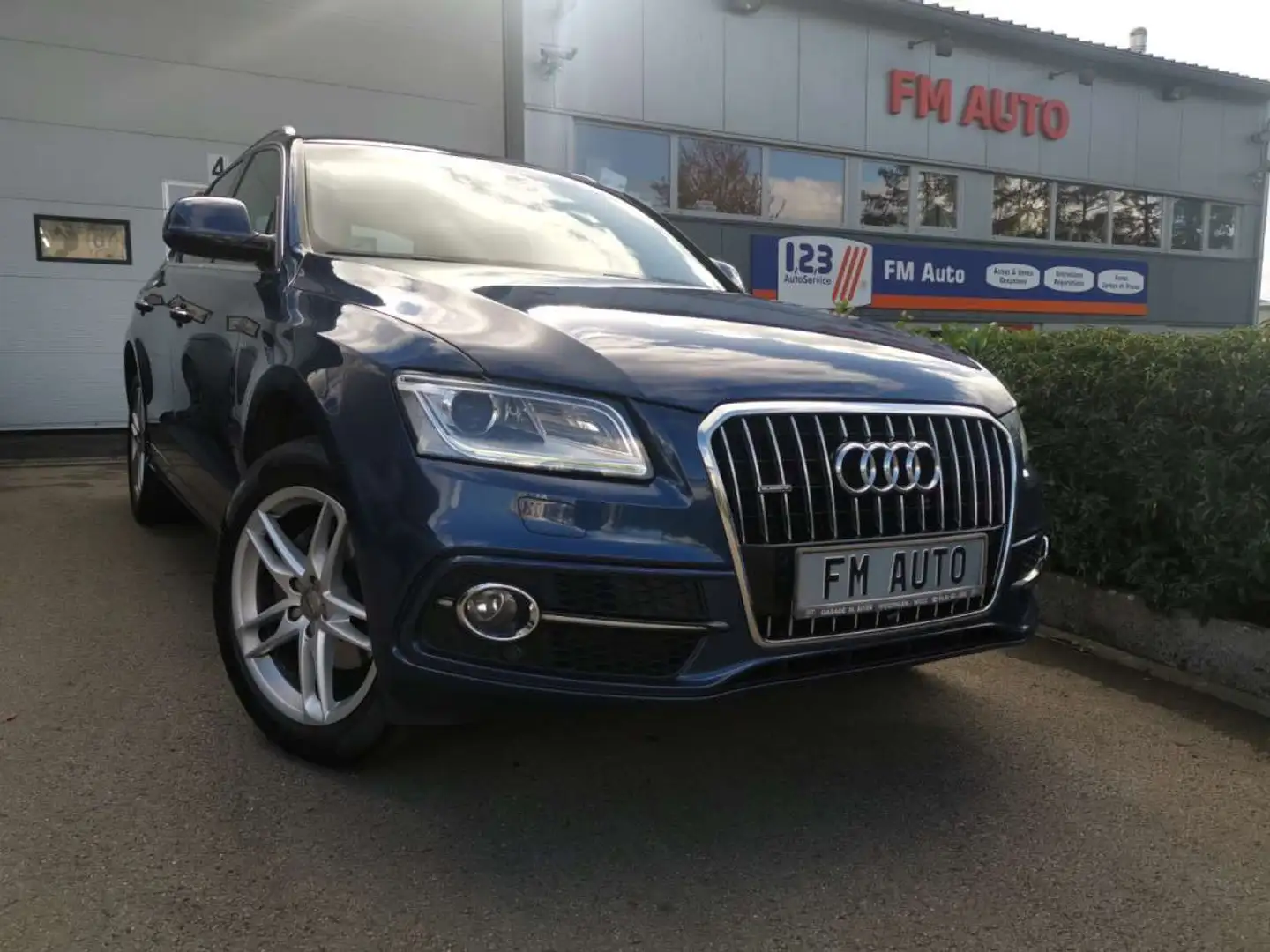 Audi Q5 2.0 TDI S-LINE QUATTRO S-TRONIC Bleu - 1