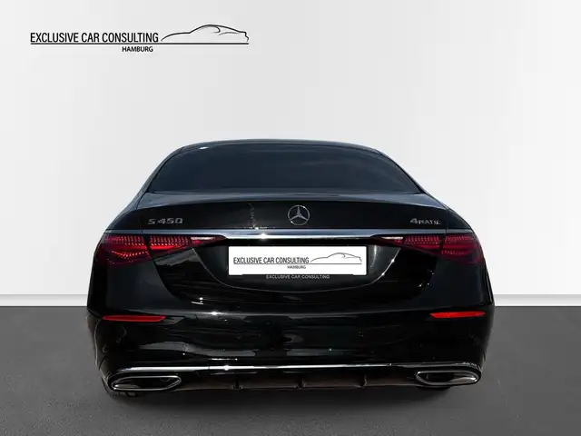Mercedes-Benz S-Class view 5