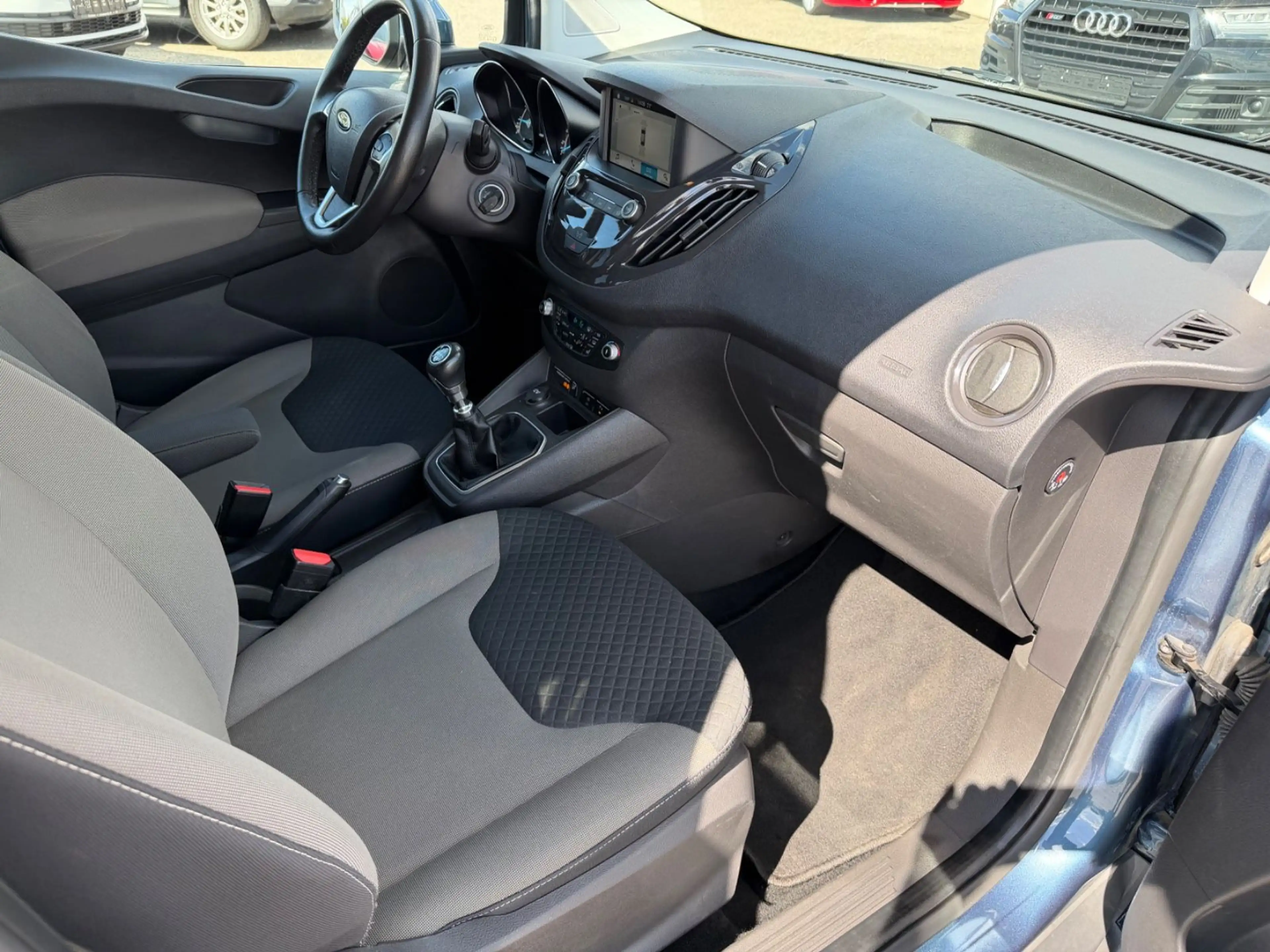 Ford Tourneo Courier Titanium 1.0 EcoBoost 1.Hand Eu6 — photo 5