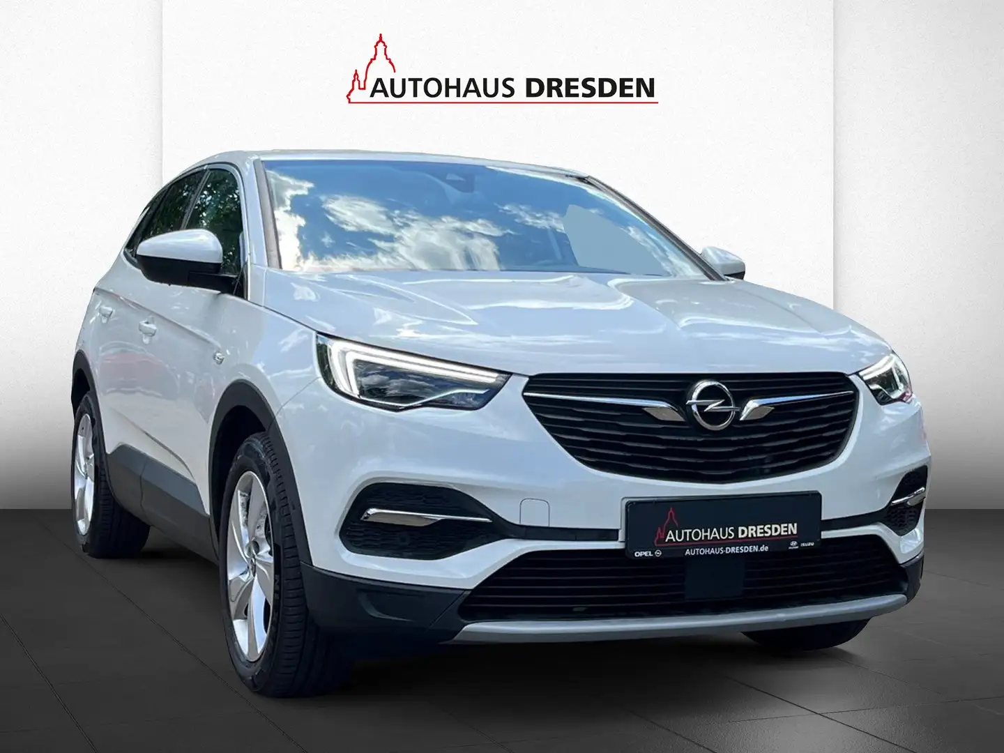 Opel Grandland 1.2 Turbo NAVI, KLIMA, PDC, Weiß - 2