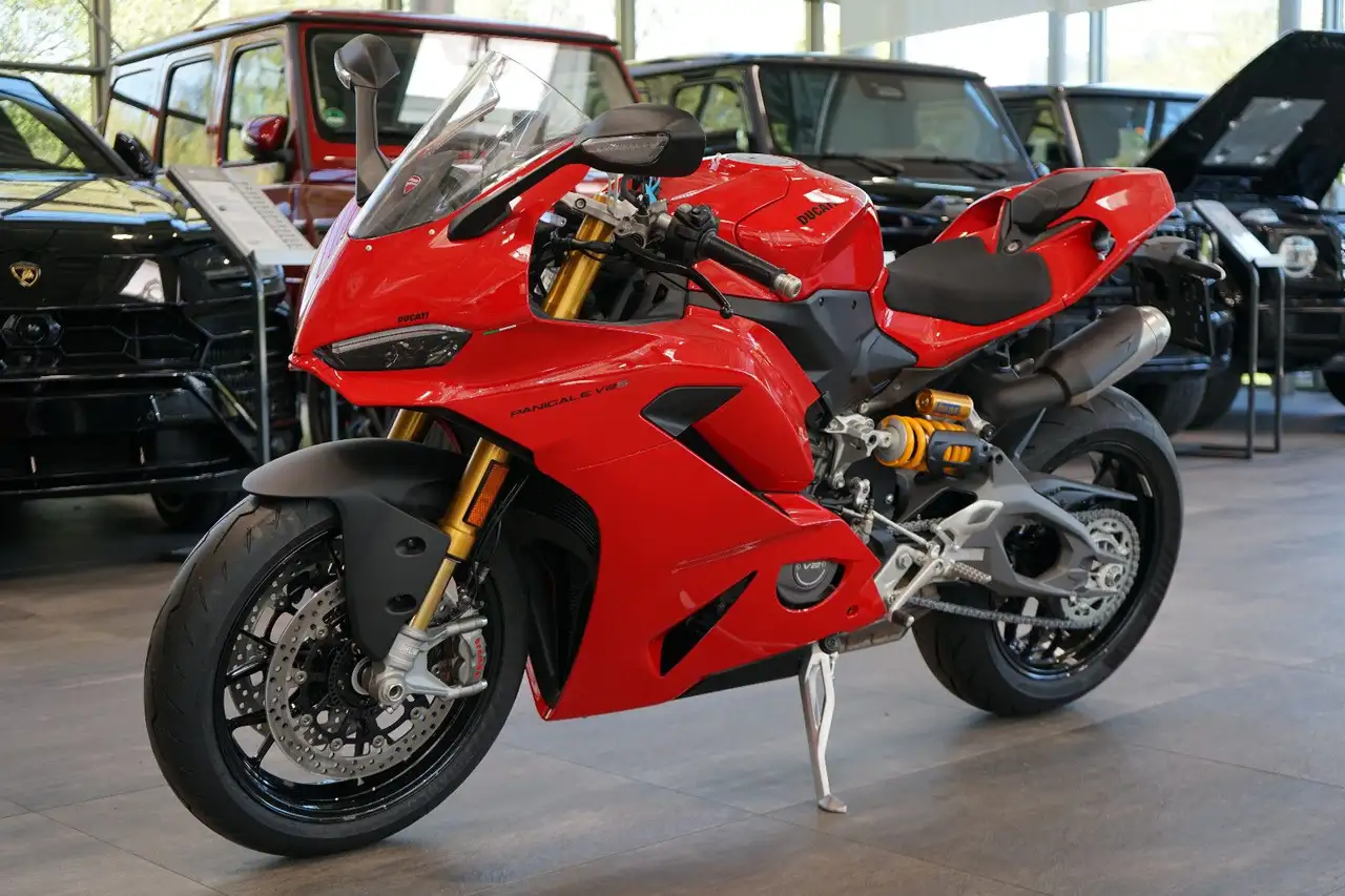 Ducati Panigale V2