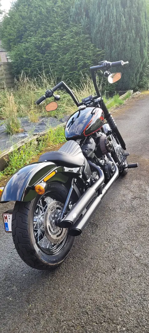 Harley-Davidson Street Bob Černá - 2