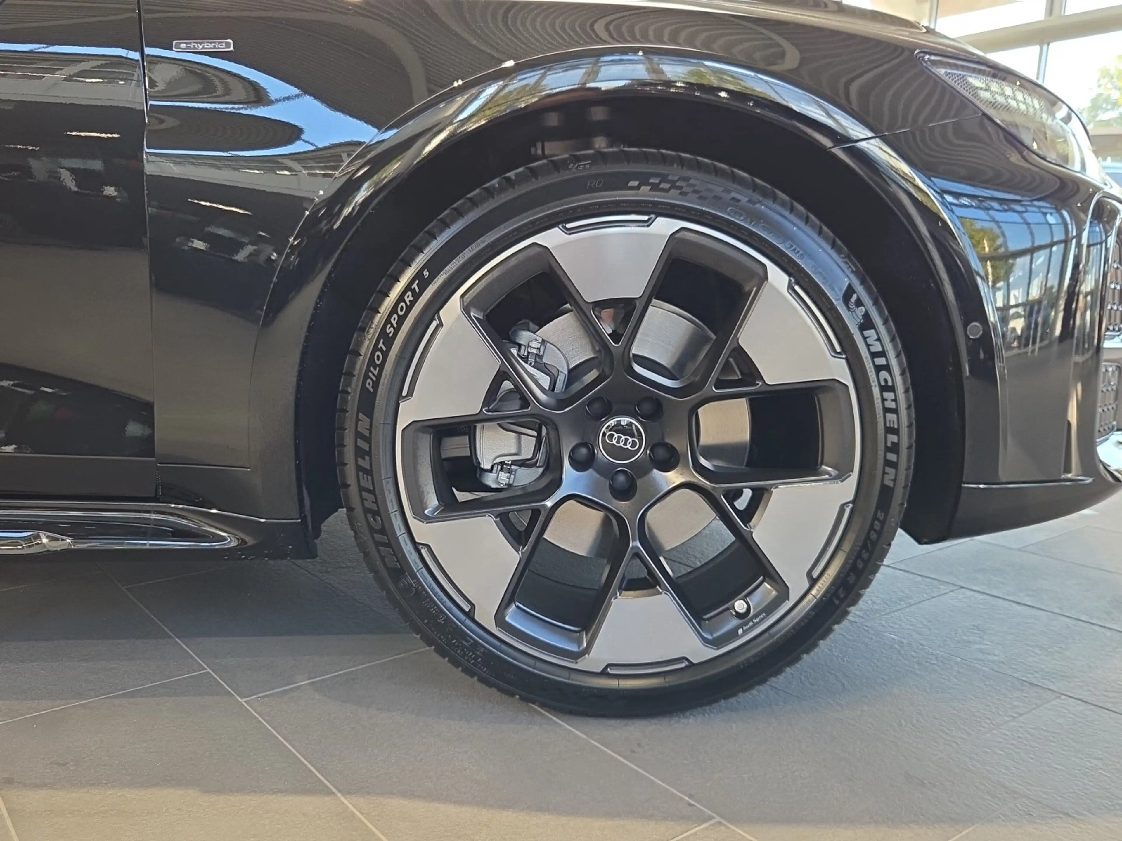 Audi A6 allroad e-hybrid quattro 270 kW — photo 7