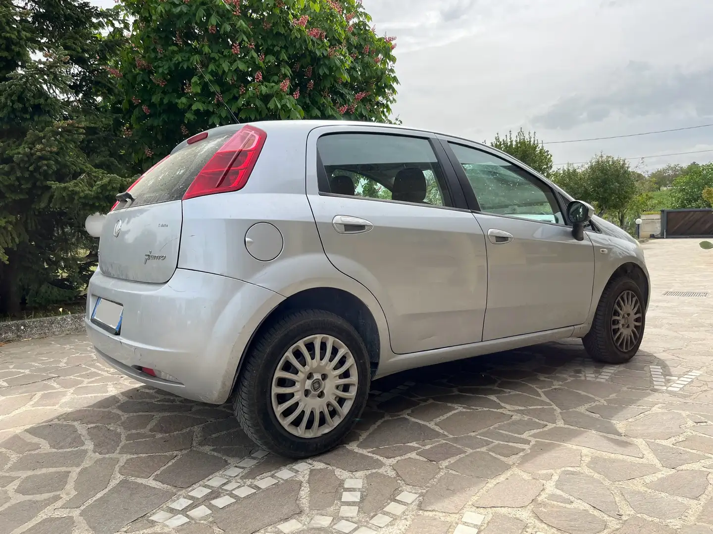 Fiat Grande Punto 5p 1.4 natural power Active Grey - 2
