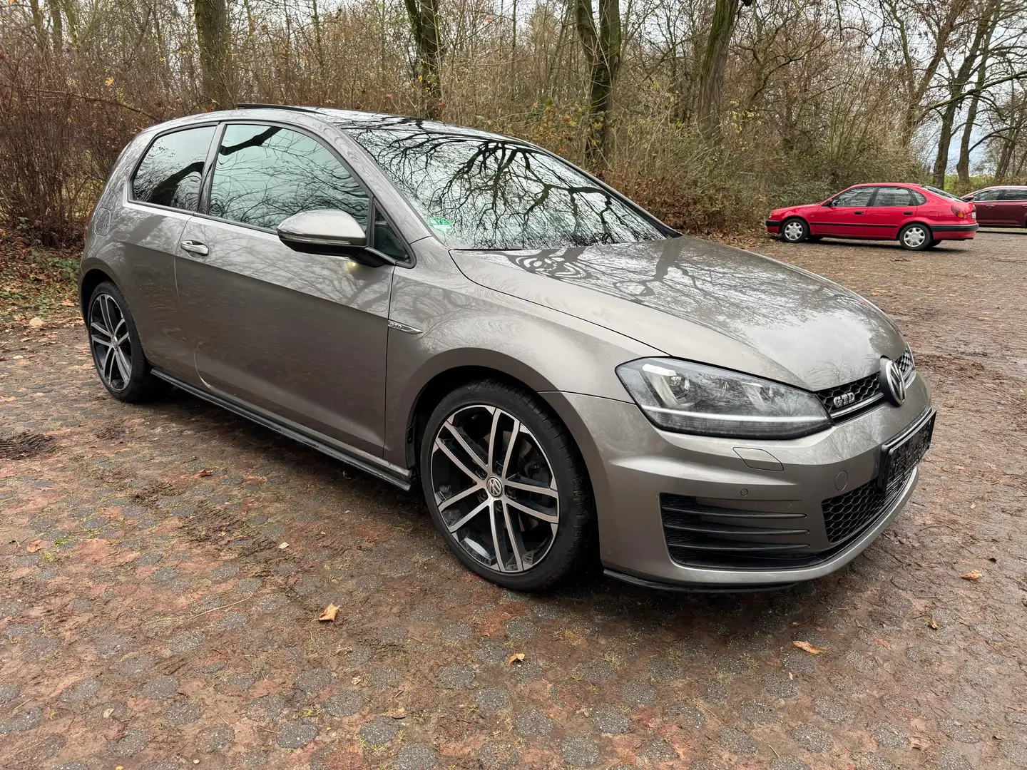 Volkswagen Golf GTD GTD BMT Navi Sound Paket Schiebeach Xenon 1 Hand Gri - 1
