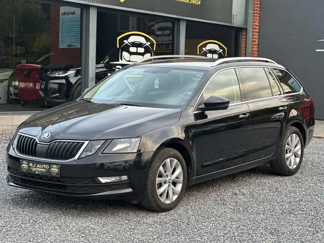 Skoda Octavia Octavia SW 1.6 CR TDi boite auto DSG (EU6.2)