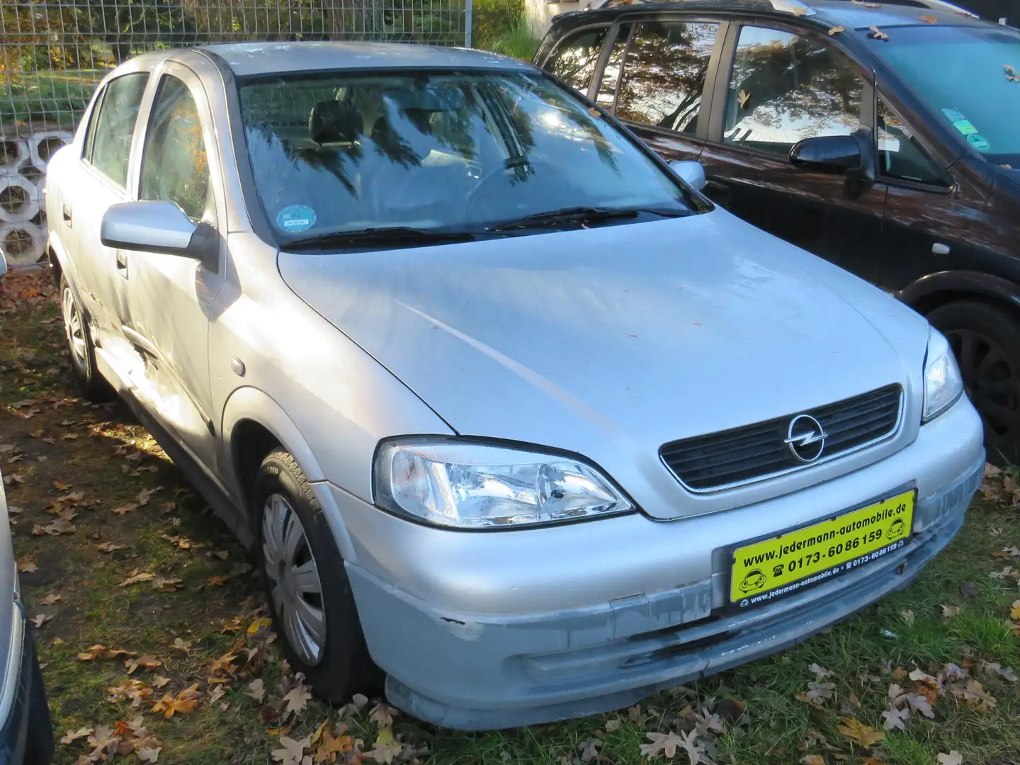 Opel Astra Astra 1.6 Comfort Silber - 1