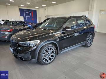 xDrive25e PHEV Auto Navi Fari LED Cerchi 19”