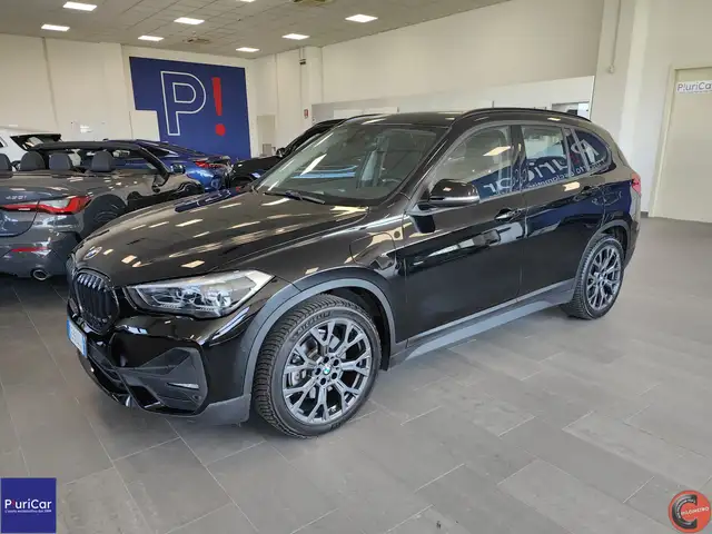BMW X1 xDrive25e PHEV Auto Navi Fari LED Cerchi 19”