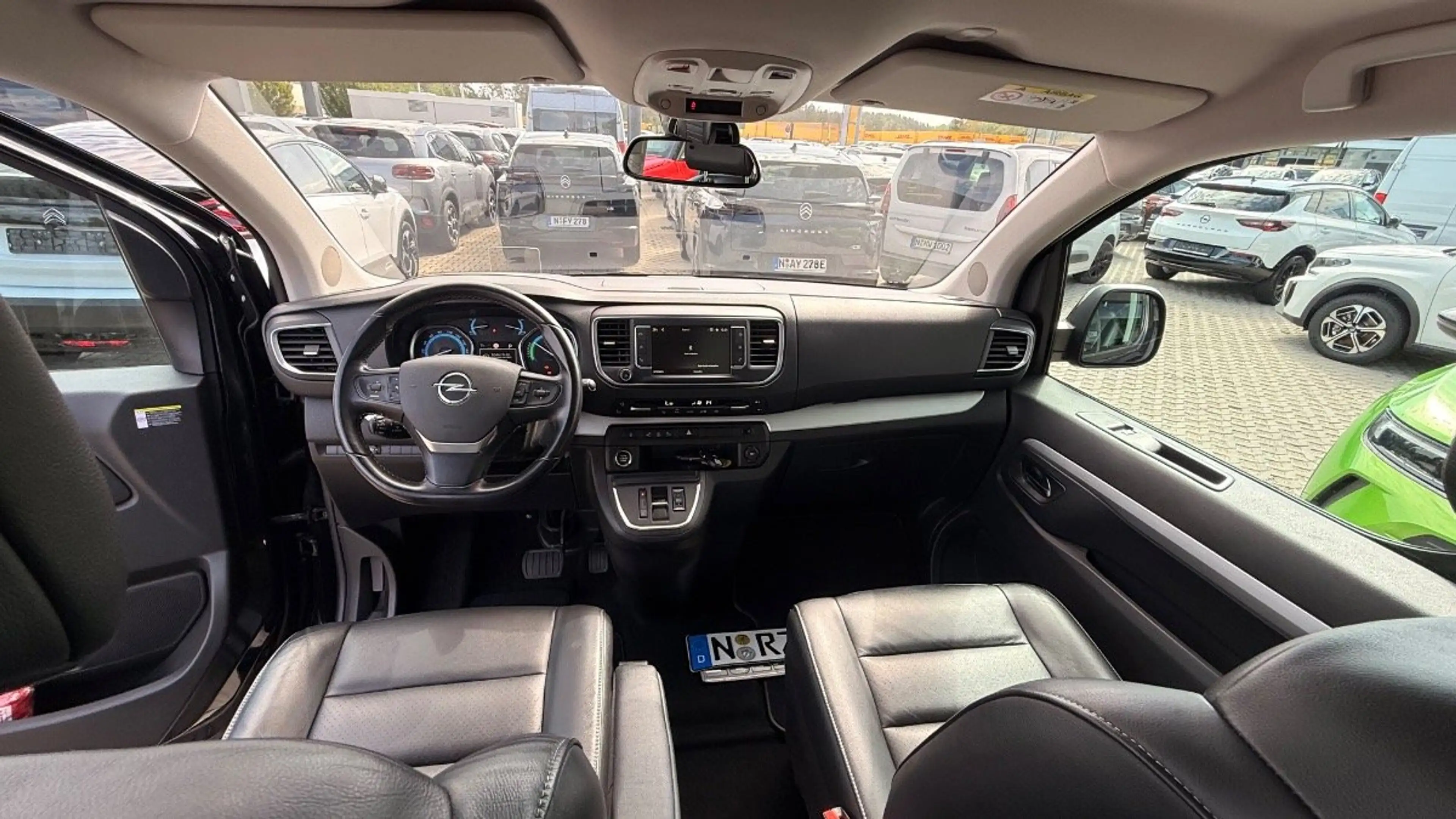 Opel Zafira Life Electric (75kWh) (L2) -e Elegance M — photo 12