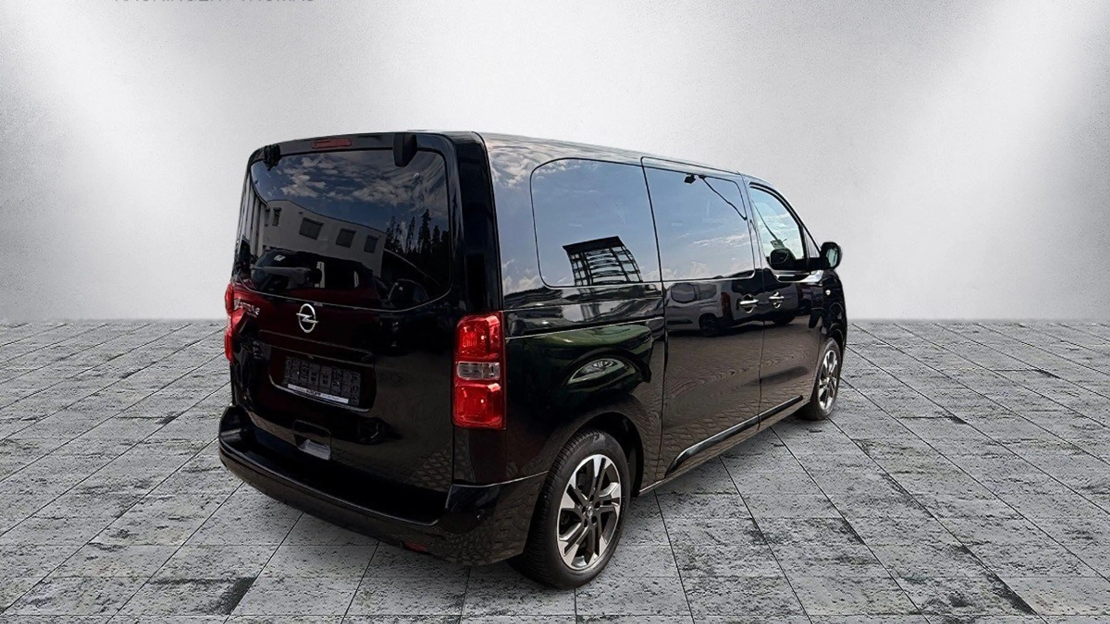 Opel Zafira Life Electric (75kWh) (L2) -e Elegance M — photo 5