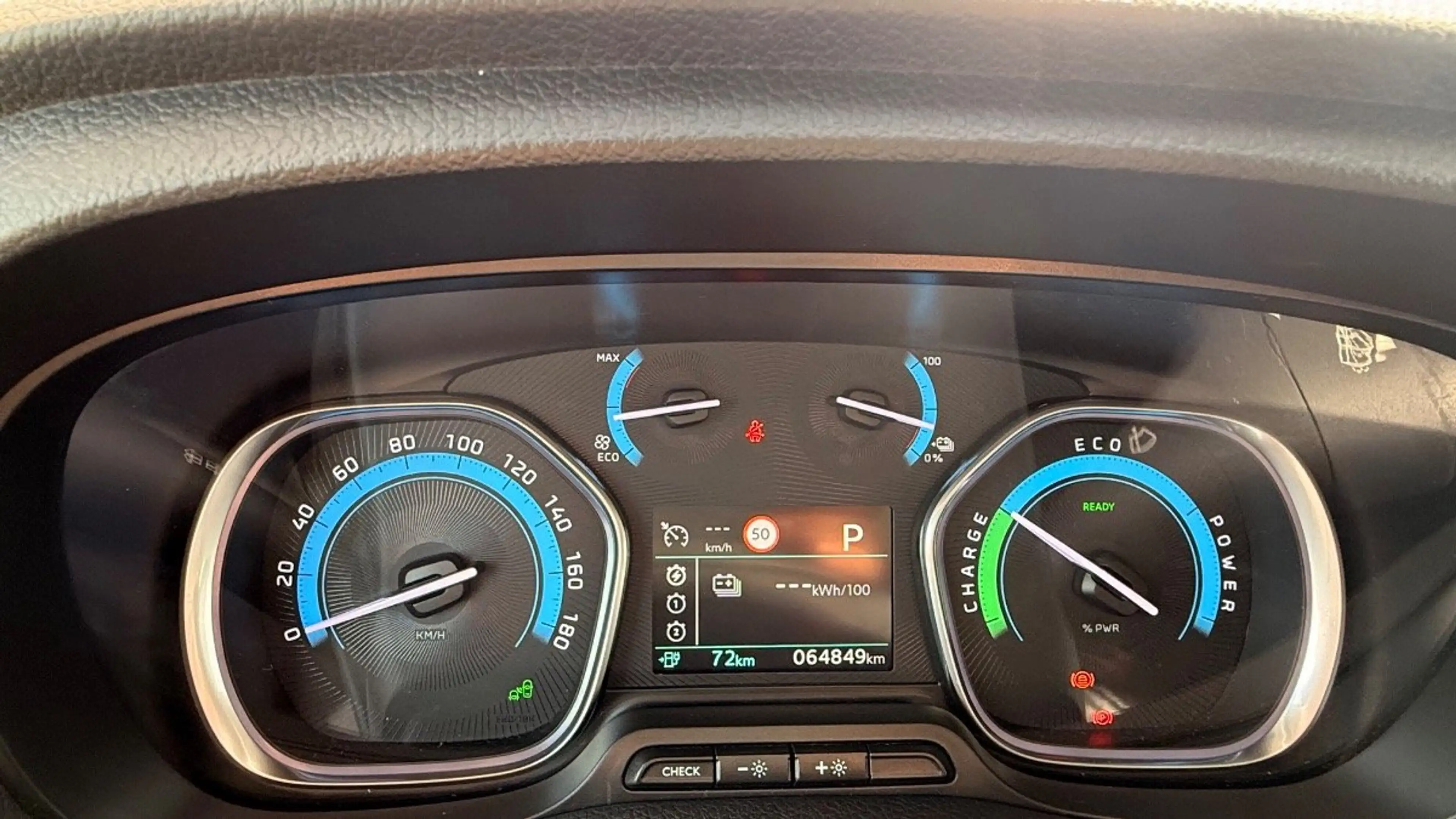 Opel Zafira Life Electric (75kWh) (L2) -e Elegance M — photo 13
