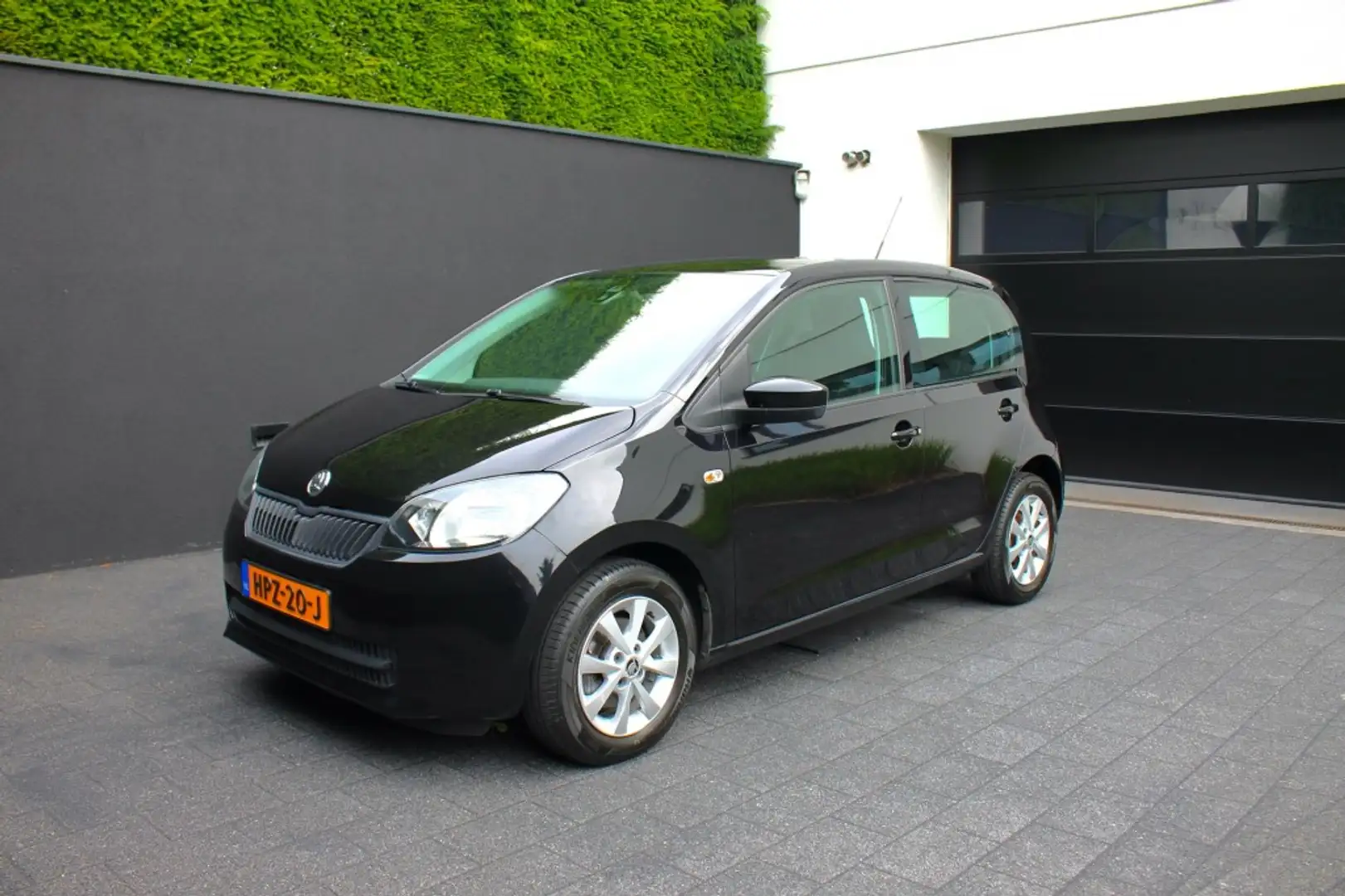 Skoda Citigo 1.0 Elegance, PDC, Airco, Stoelverw. Zwart - 1