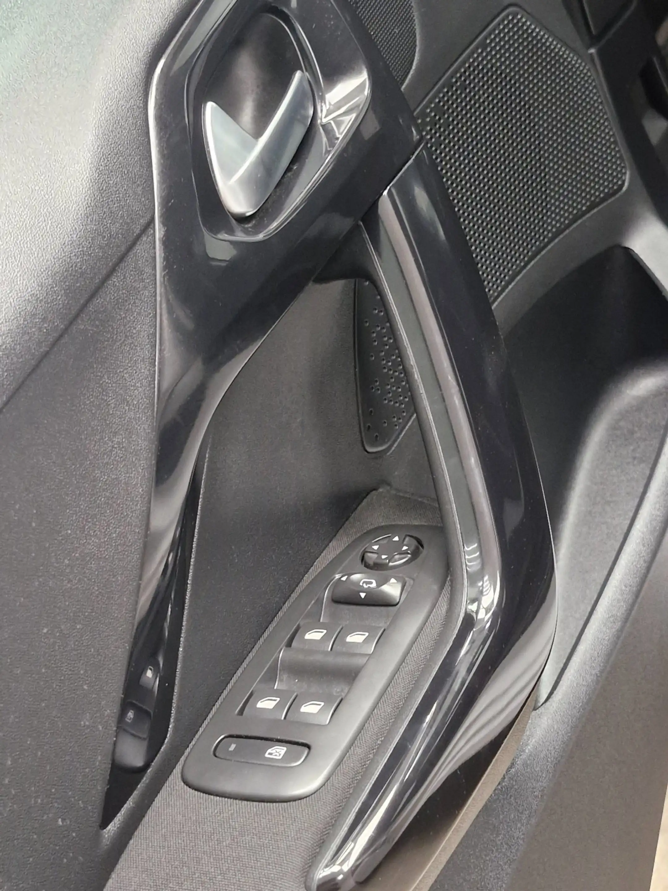 Peugeot 208 1.2 PureTech GT-line ! AUTOMAAT ! AIRCO ! APK ! SP — photo 15