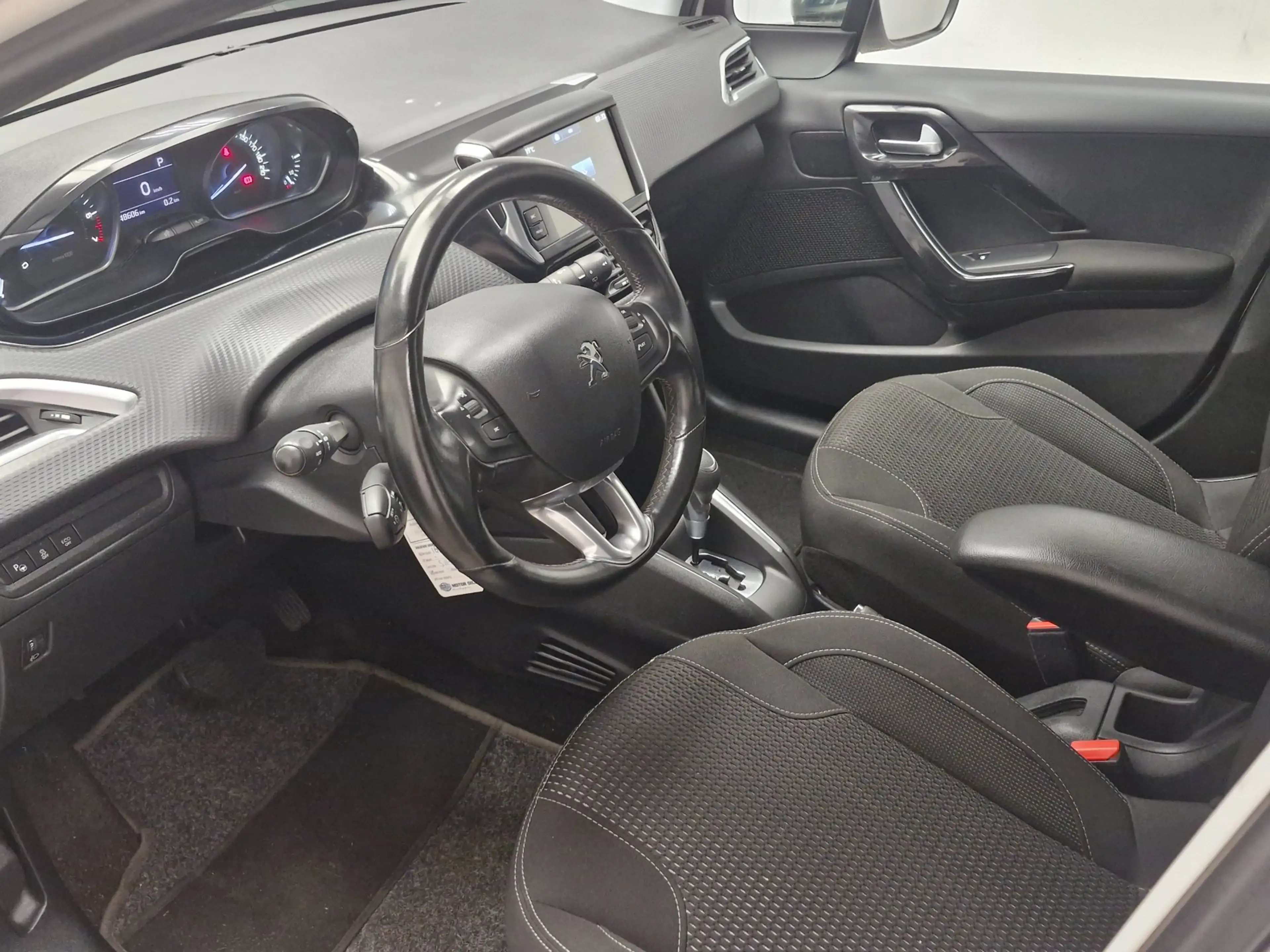 Peugeot 208 1.2 PureTech GT-line ! AUTOMAAT ! AIRCO ! APK ! SP — photo 13
