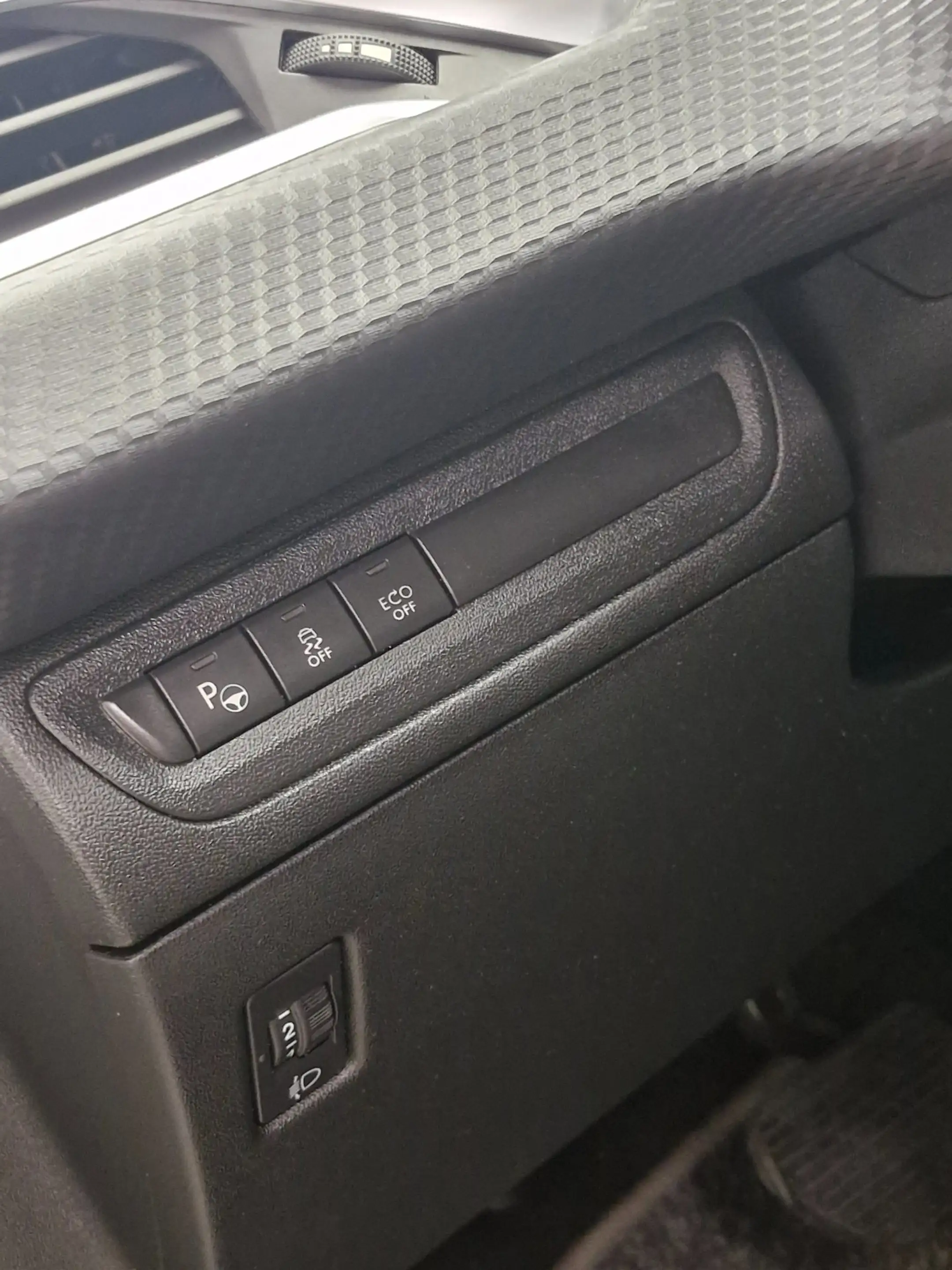 Peugeot 208 1.2 PureTech GT-line ! AUTOMAAT ! AIRCO ! APK ! SP — photo 11