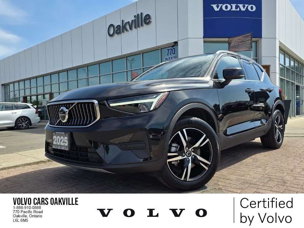 2025 Volvo XC40 UP TO *5YR/UNLIMITED KM WARRANTY...