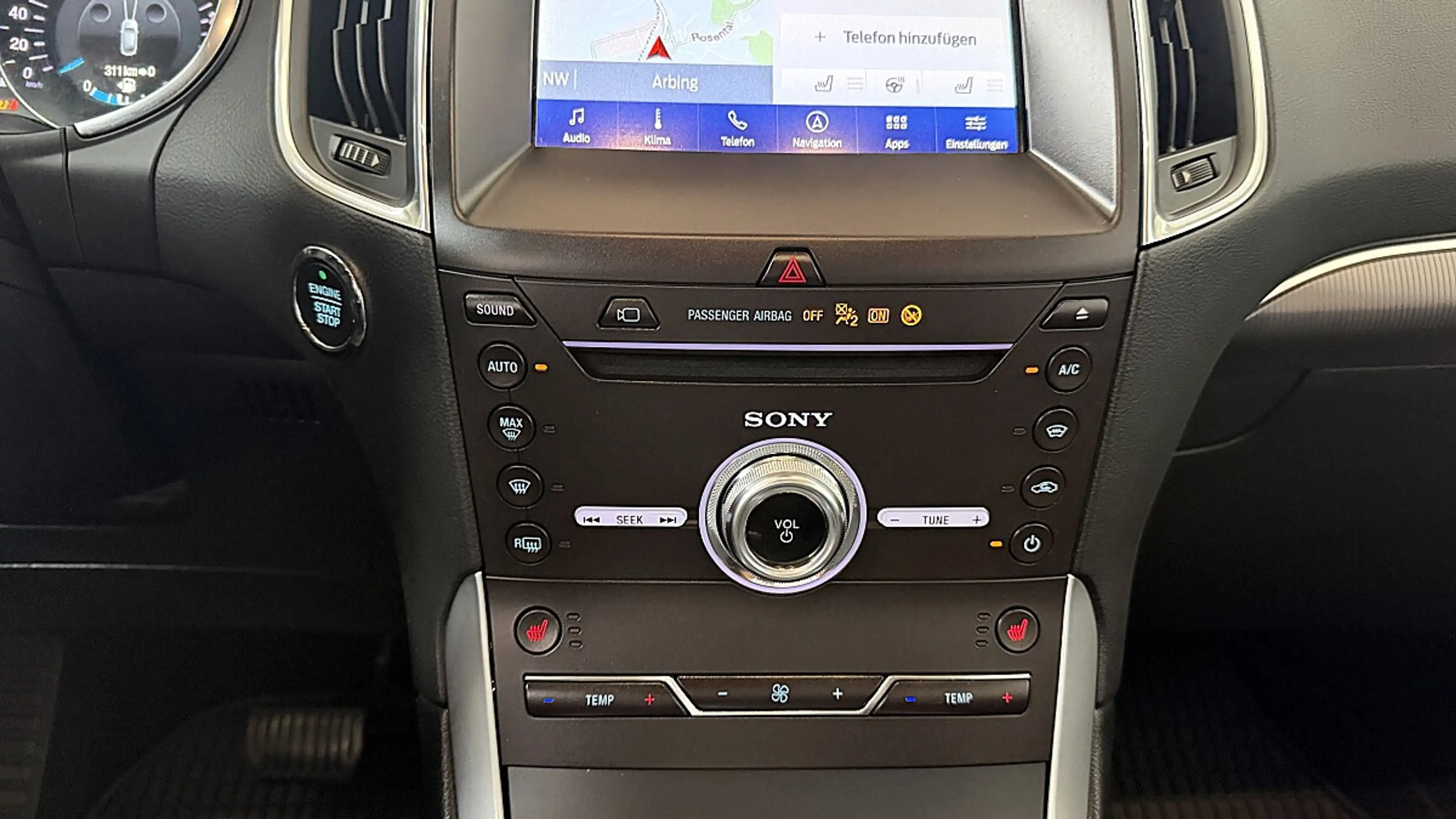 Ford Galaxy 2,0 EcoBlue SCR Titanium Aut. — photo 13