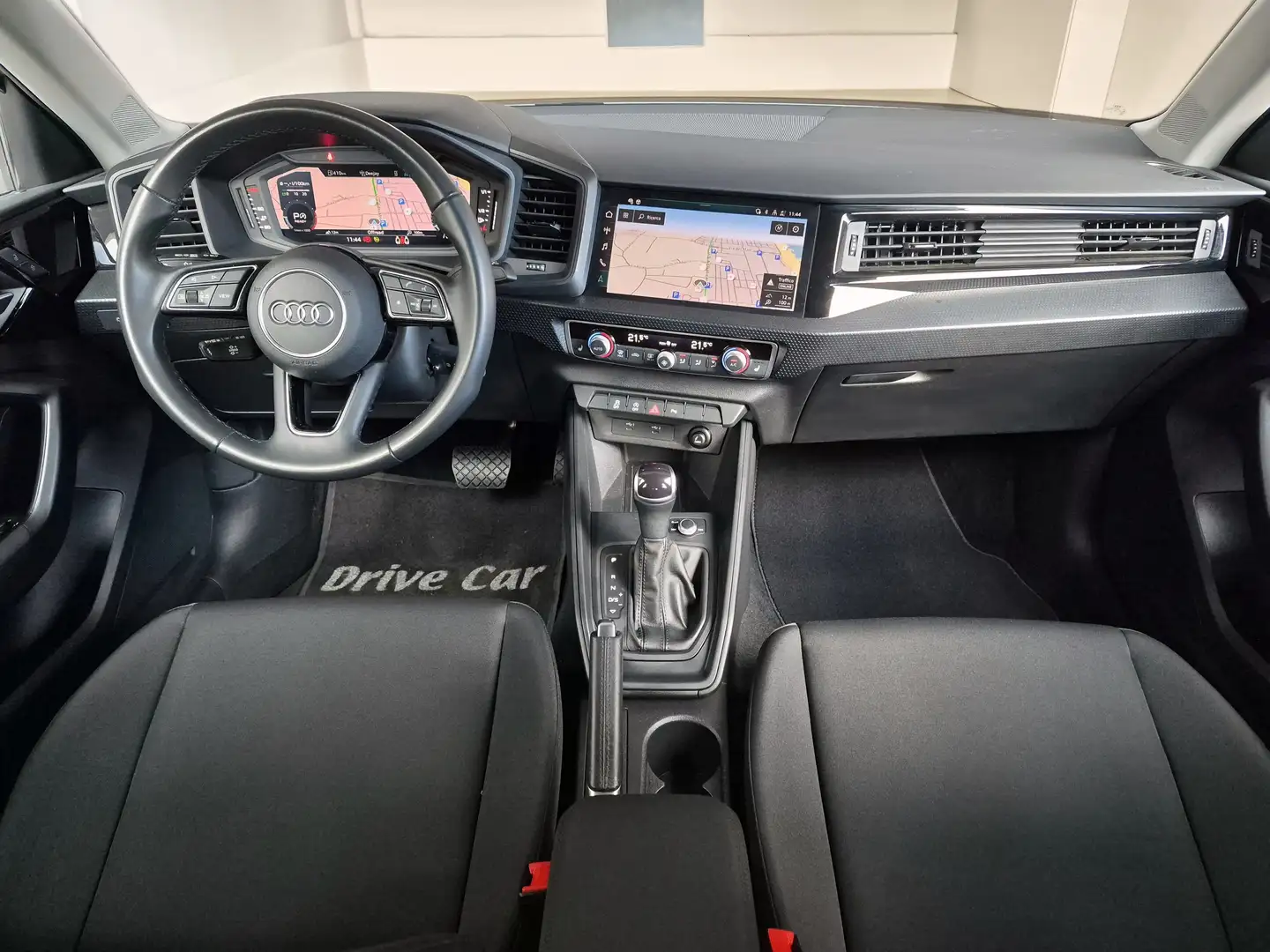 Audi A1 SPB SPORTBACK 25 TFSI S TRONIC CARPLAY NAVI Plateado - 2