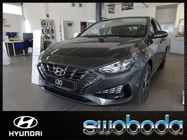 Hyundai i30 - PD Edition 30 1,5 DPI c2be1
