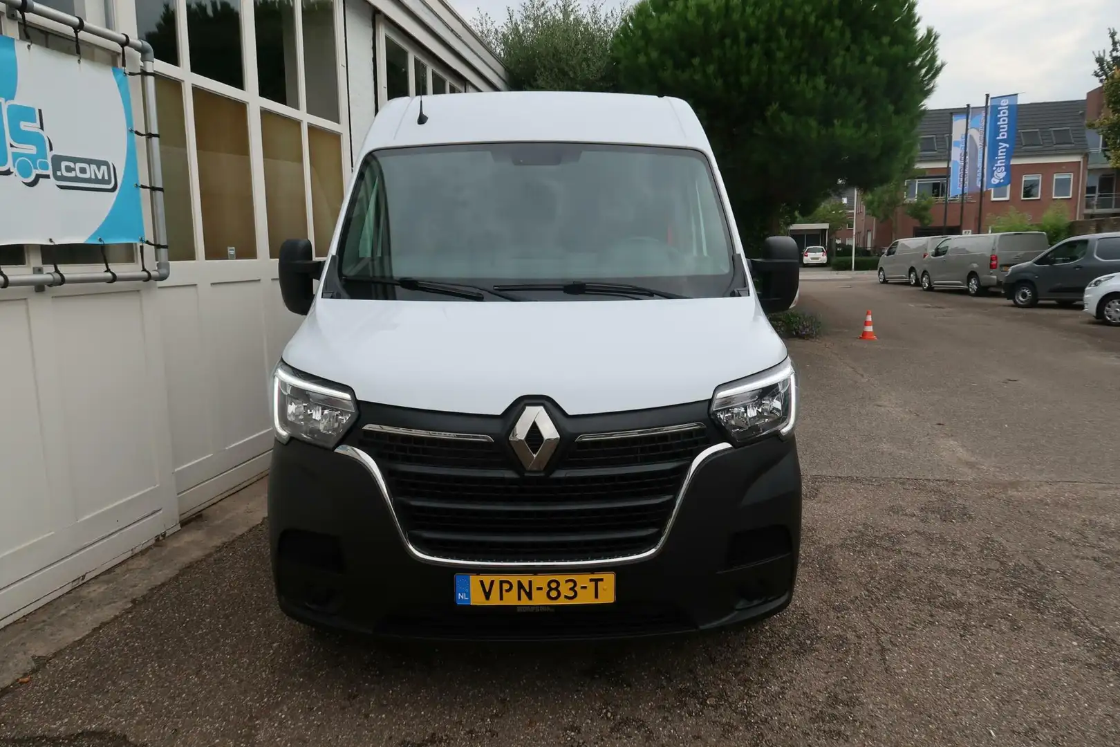 Renault Master 135PK L2H2 EDITION 1eEig, Camera, Cruise, PDC, bet Wit - 2