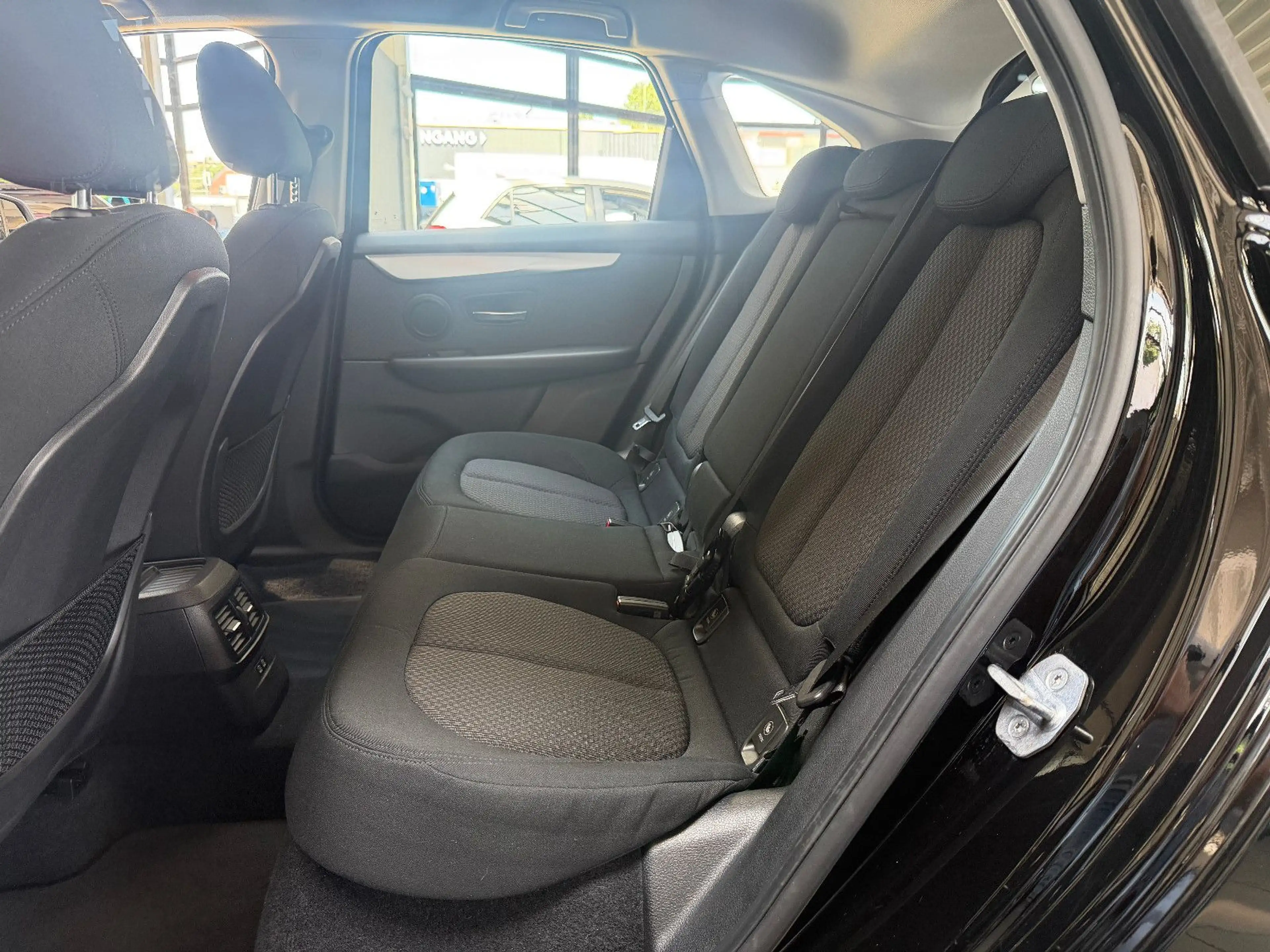 BMW 225 Active Tourer 225 xe*Automatik*SHZ* Plug in — photo 11