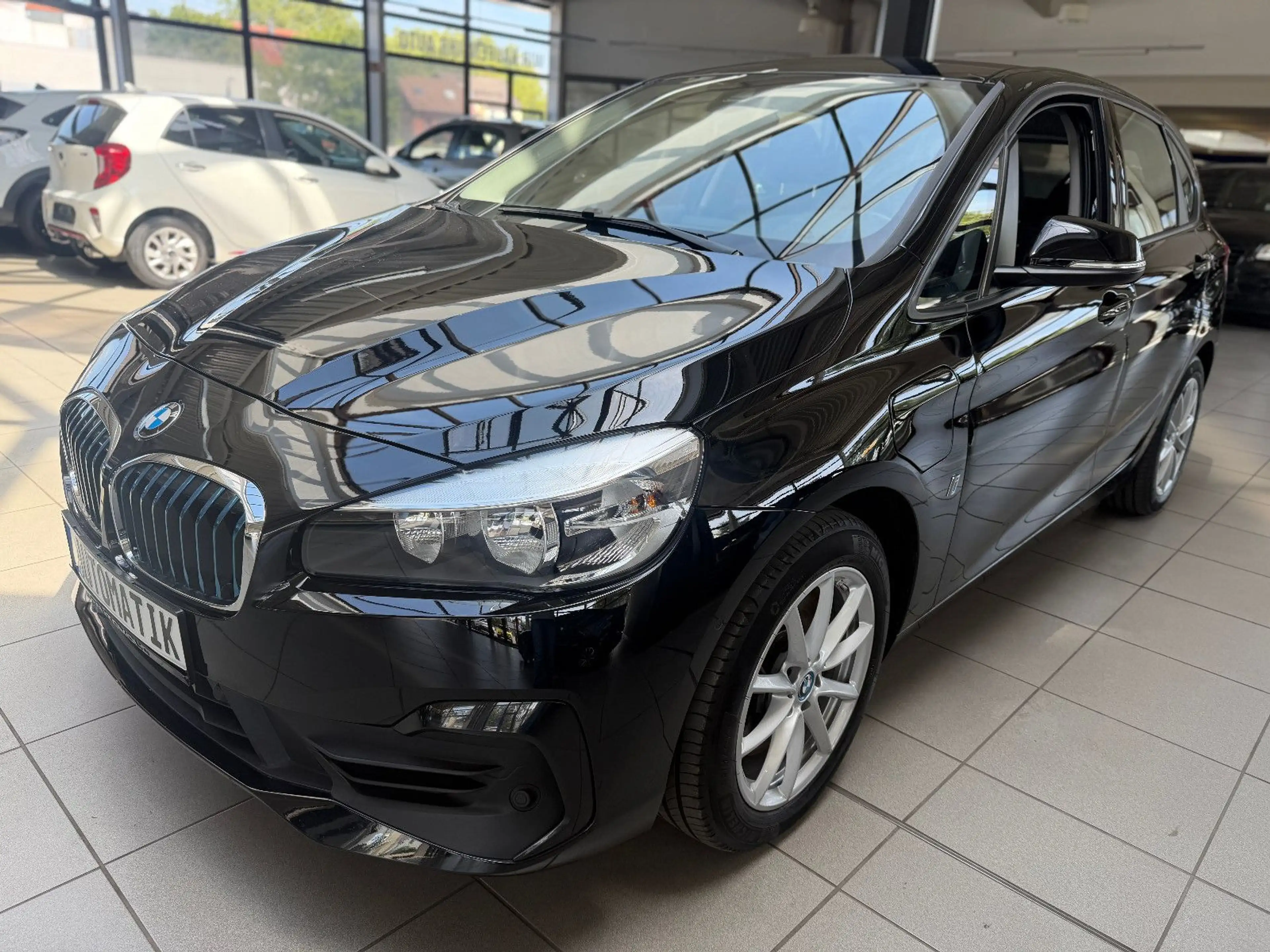 BMW 225 Active Tourer 225 xe*Automatik*SHZ* Plug in