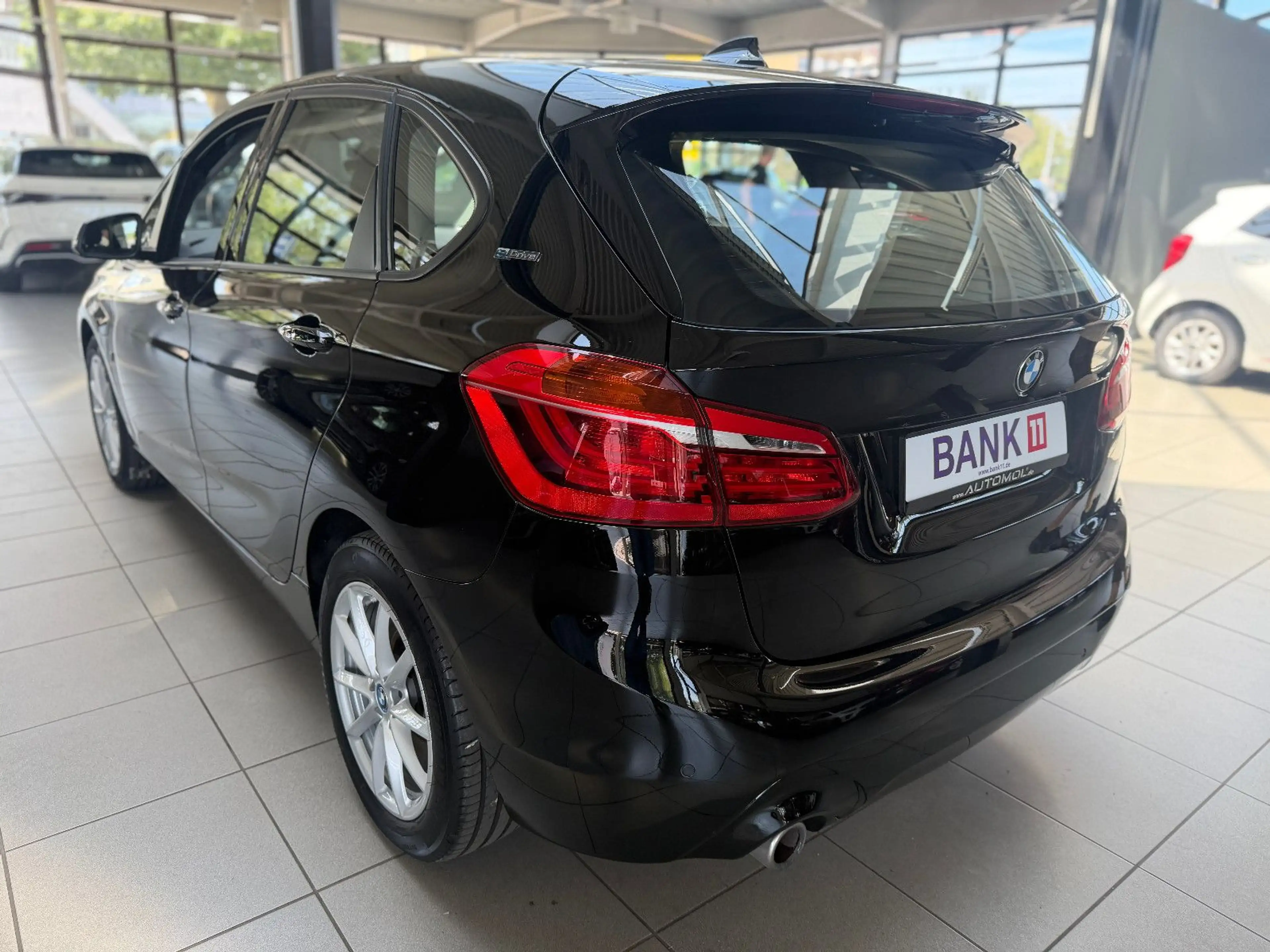 BMW 225 Active Tourer 225 xe*Automatik*SHZ* Plug in — photo 2