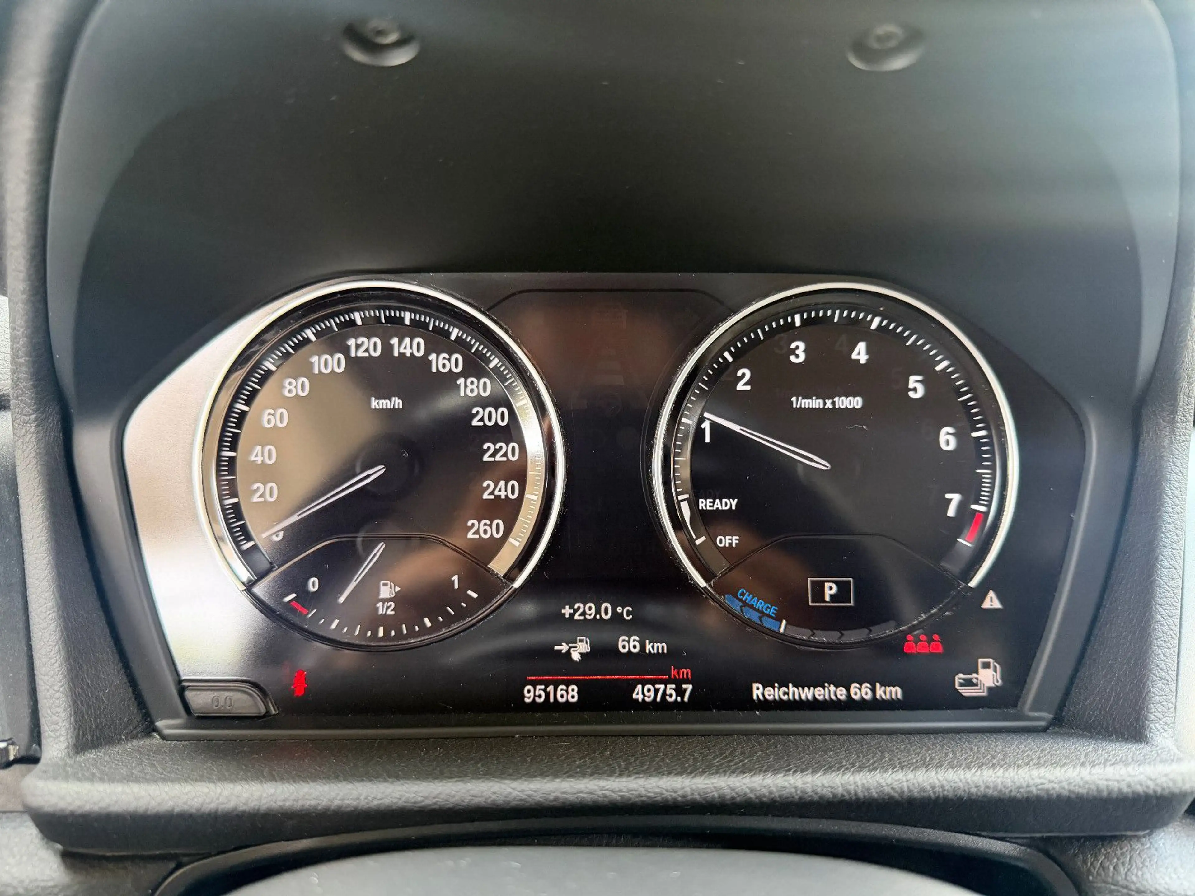 BMW 225 Active Tourer 225 xe*Automatik*SHZ* Plug in — photo 14