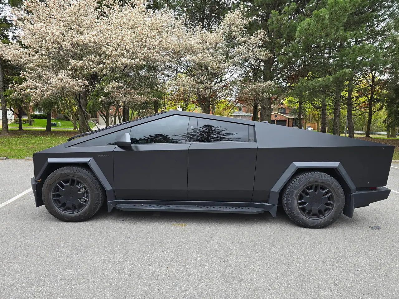 2024 Tesla Cybertruck