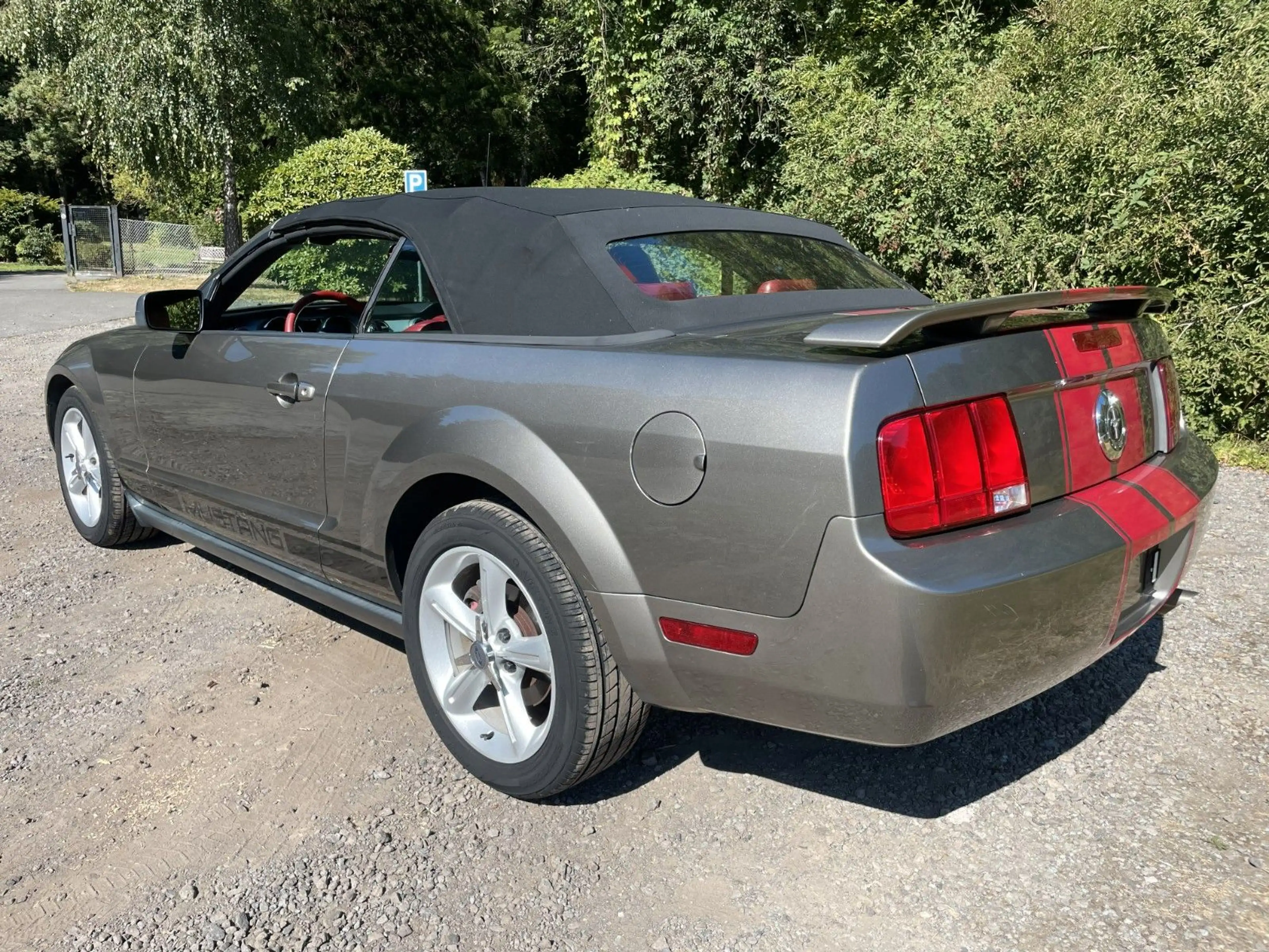 Ford Mustang Cabrio Top! — photo 3