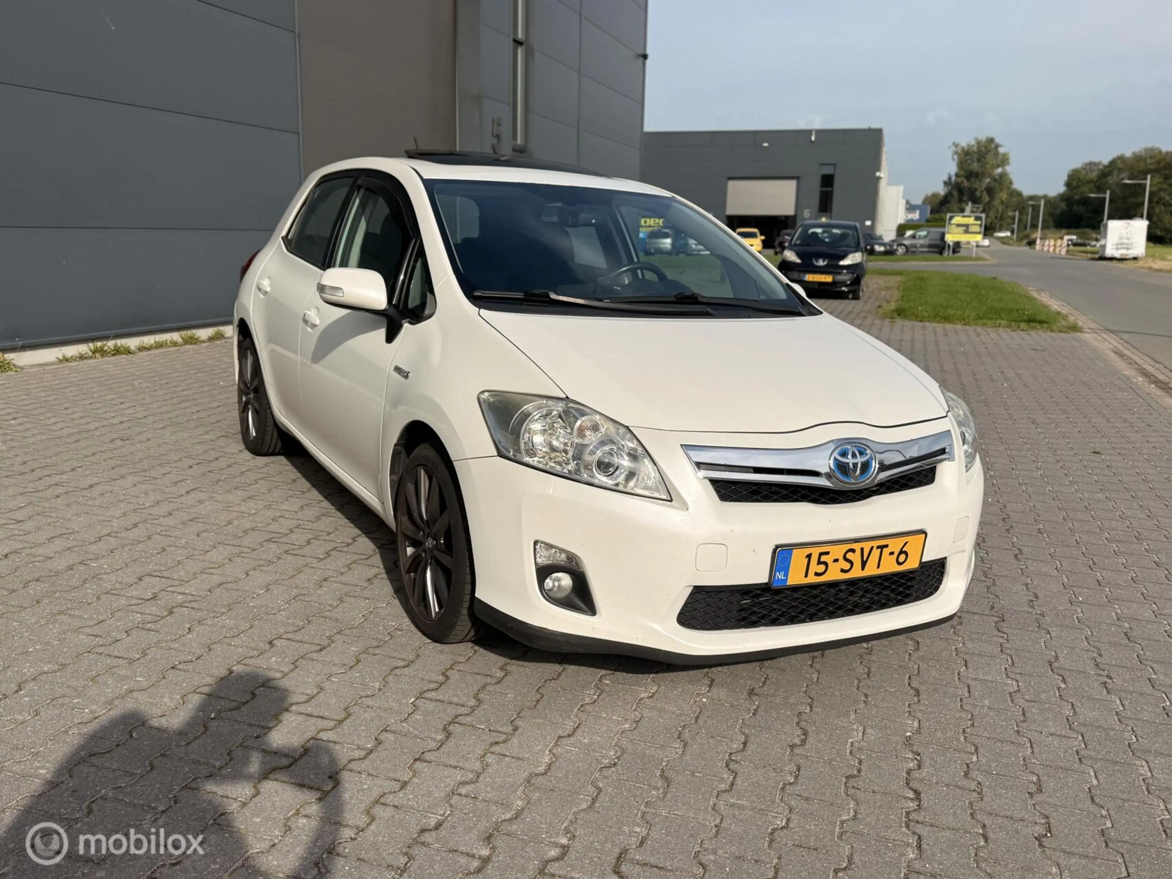 Toyota Auris 1.8 Full Hybrid Executive Business | Hybrid | 01/2 — photo 10